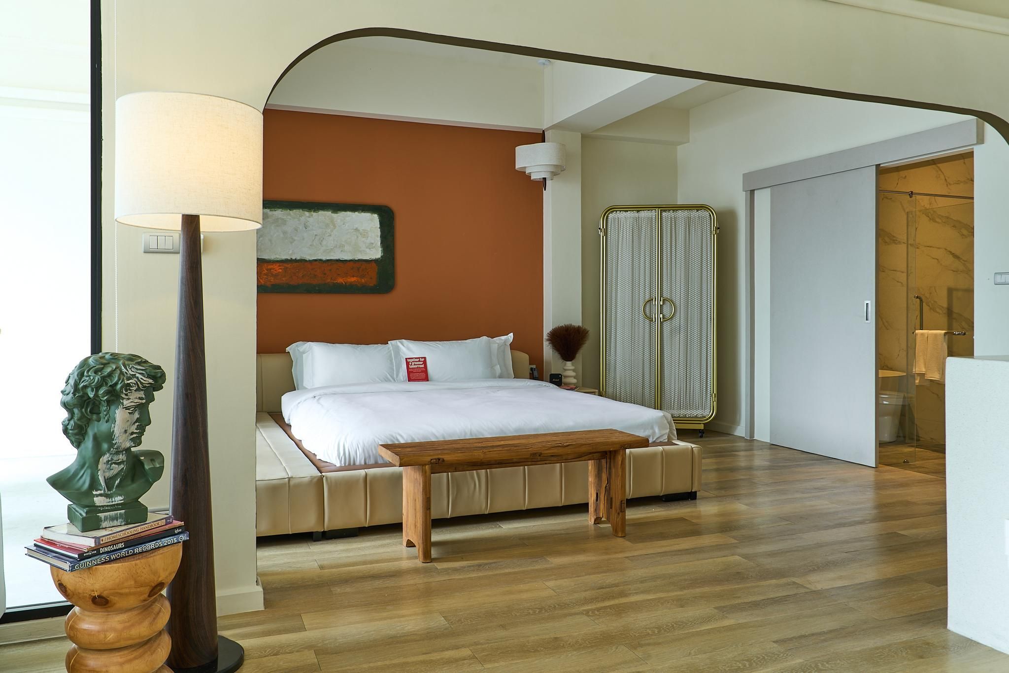 Farm House Deluxe