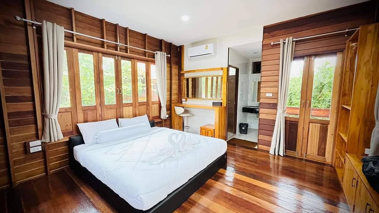 Happiness Double Room