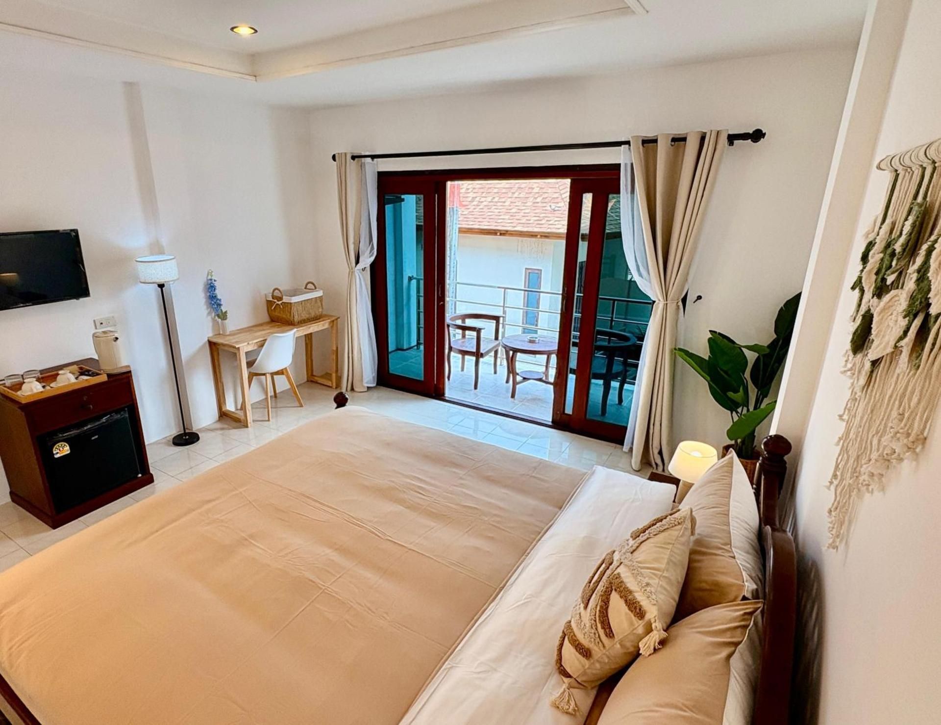 Lavoe Boutique Hotel