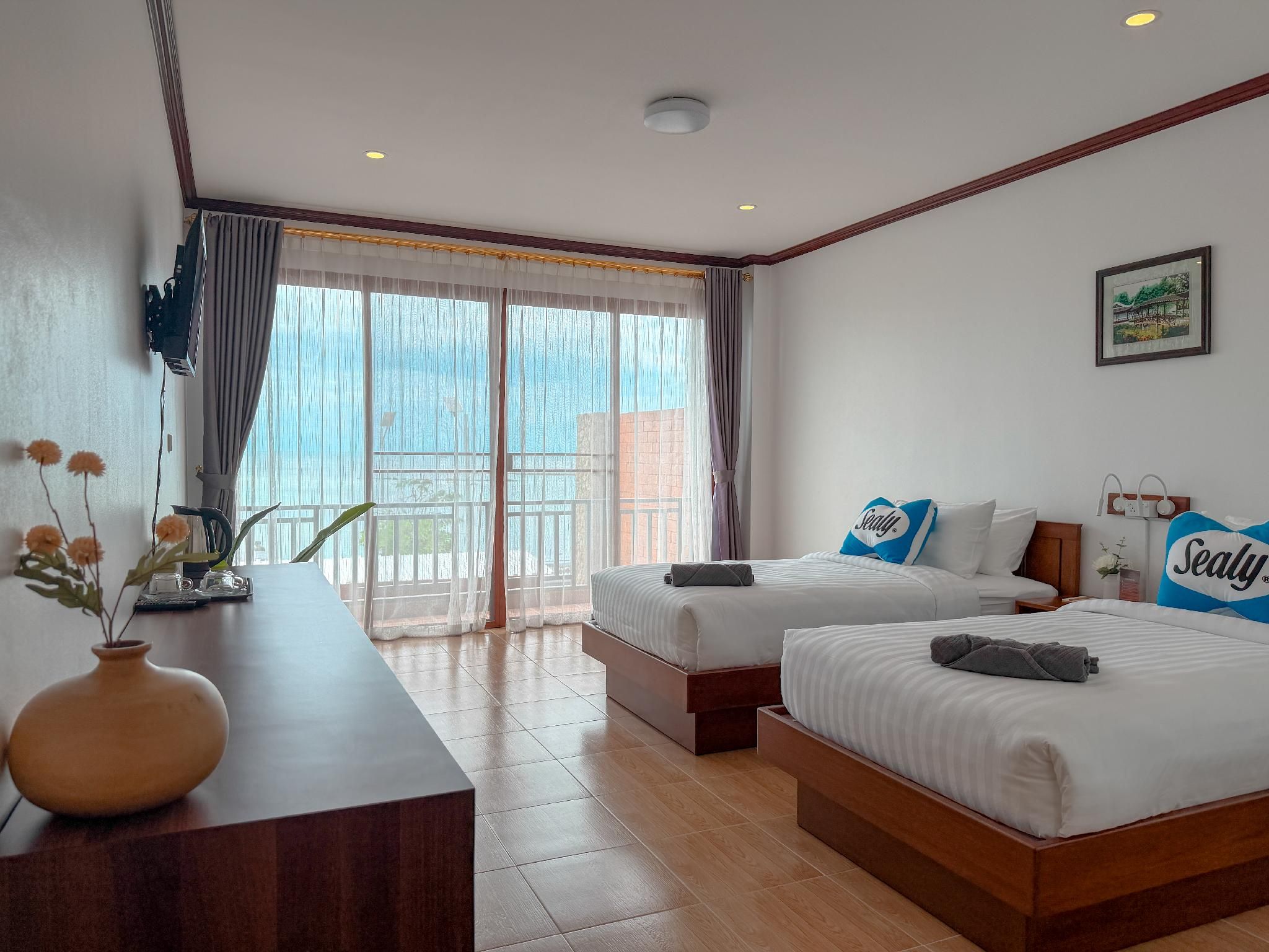 Seaview Cozy Twin