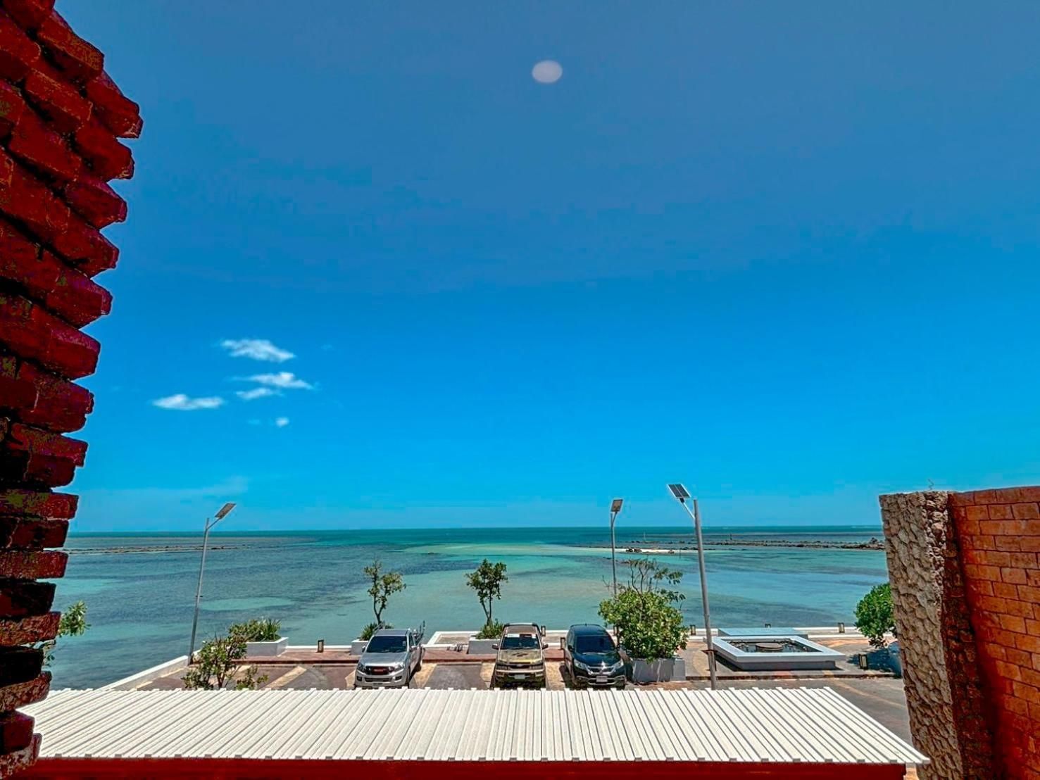 Twin Room with Sea View