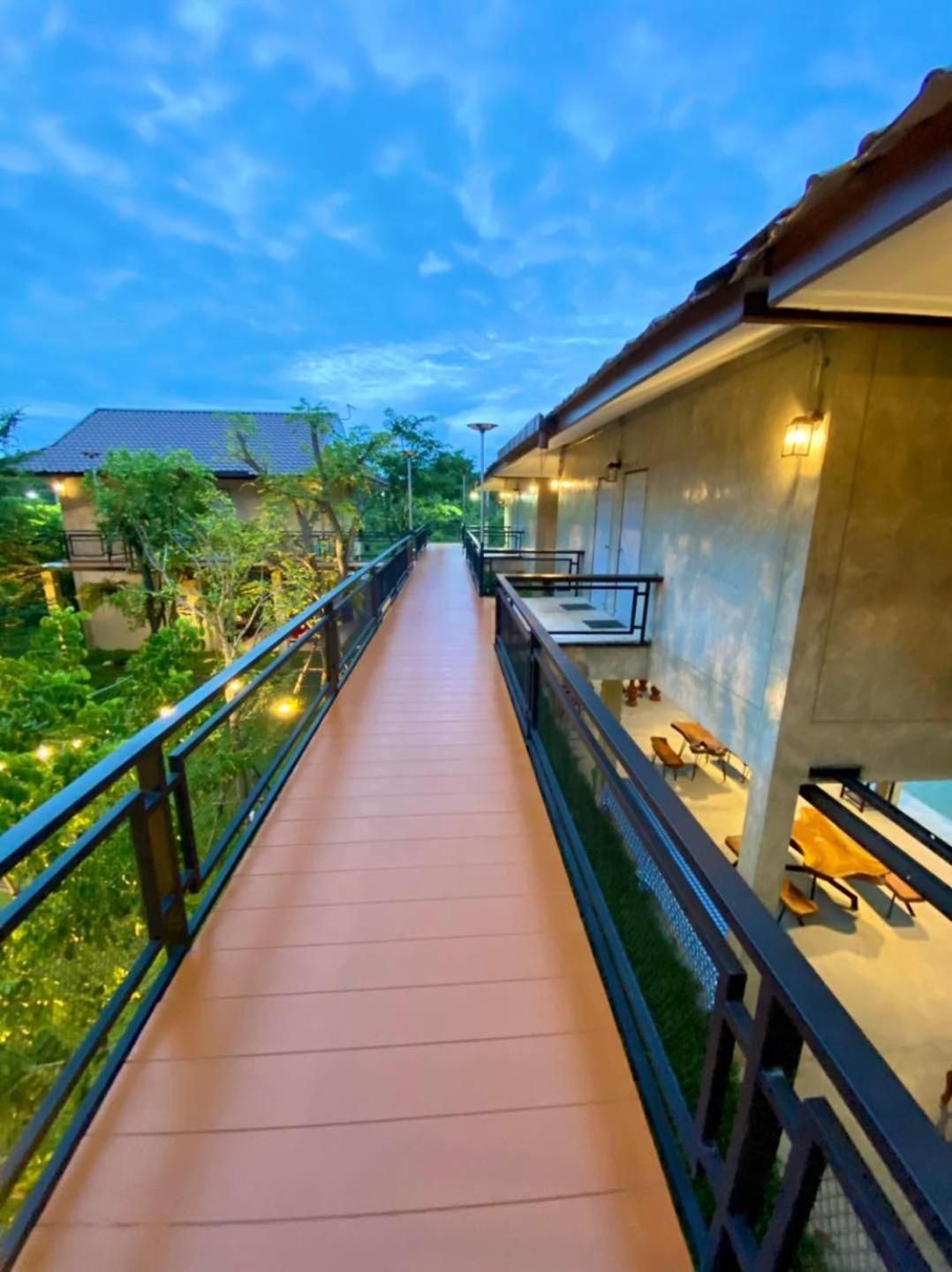 Twin Room with Balcony