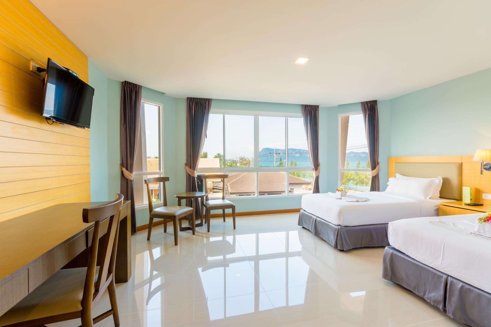GoldenBeach Boutique Resort Superior Triple Sea View Room