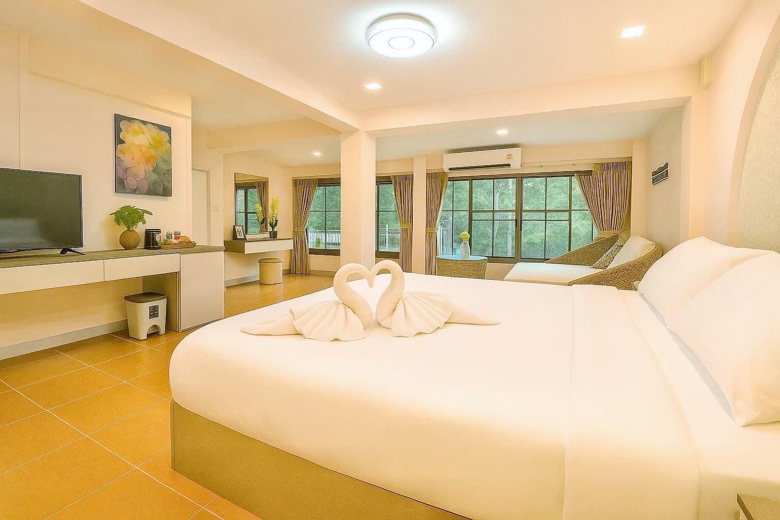 Happiness Double Room