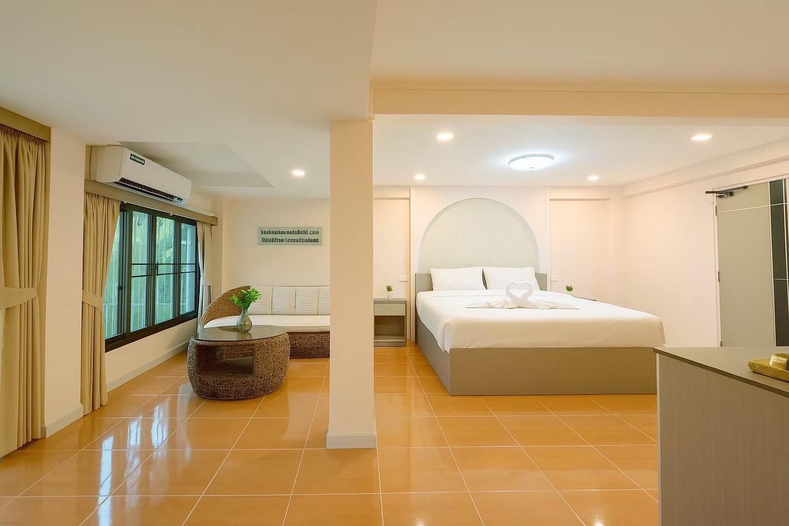 Happiness Double Room