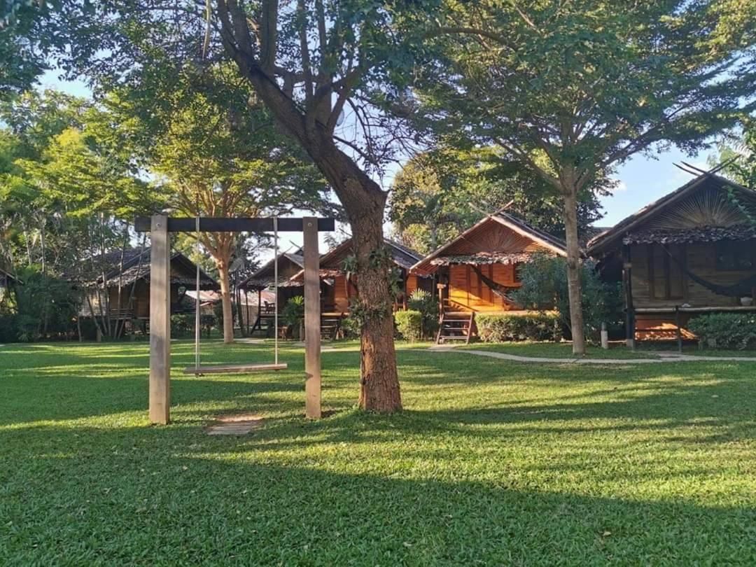 Bamboo Cottage with Fan