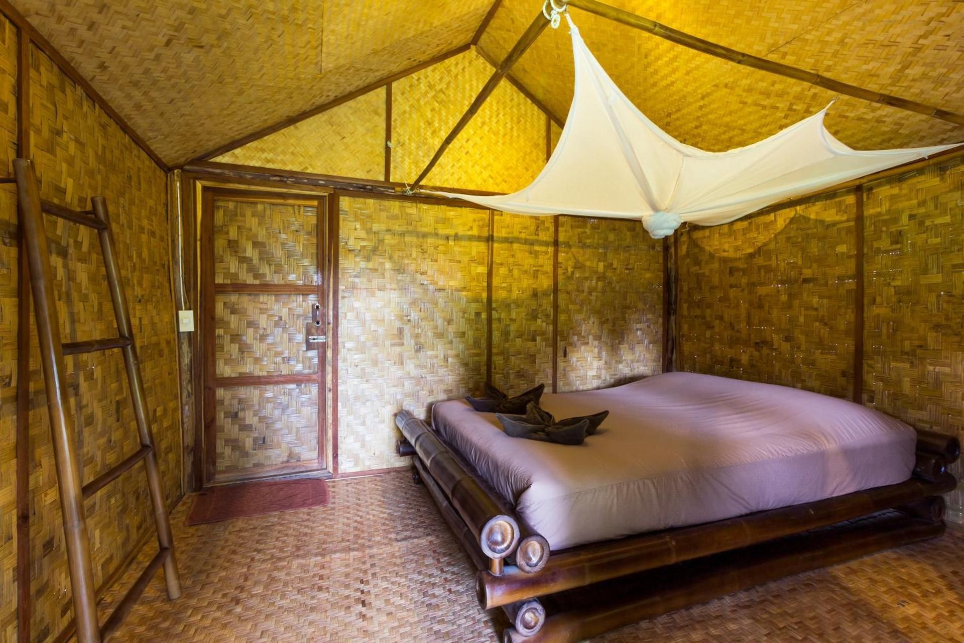 Bamboo Cottage with Fan