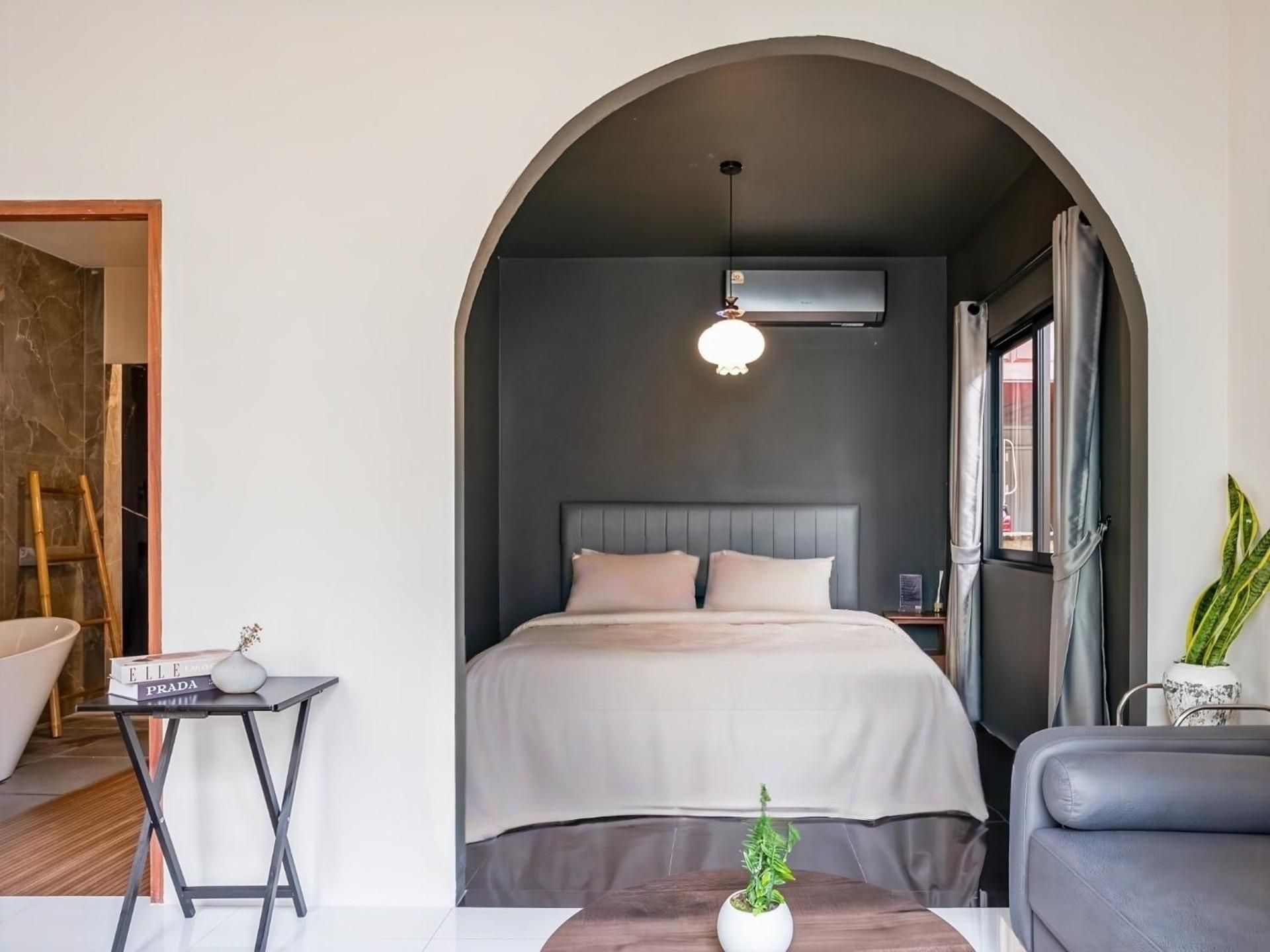 Deluxe Double Room with Bath