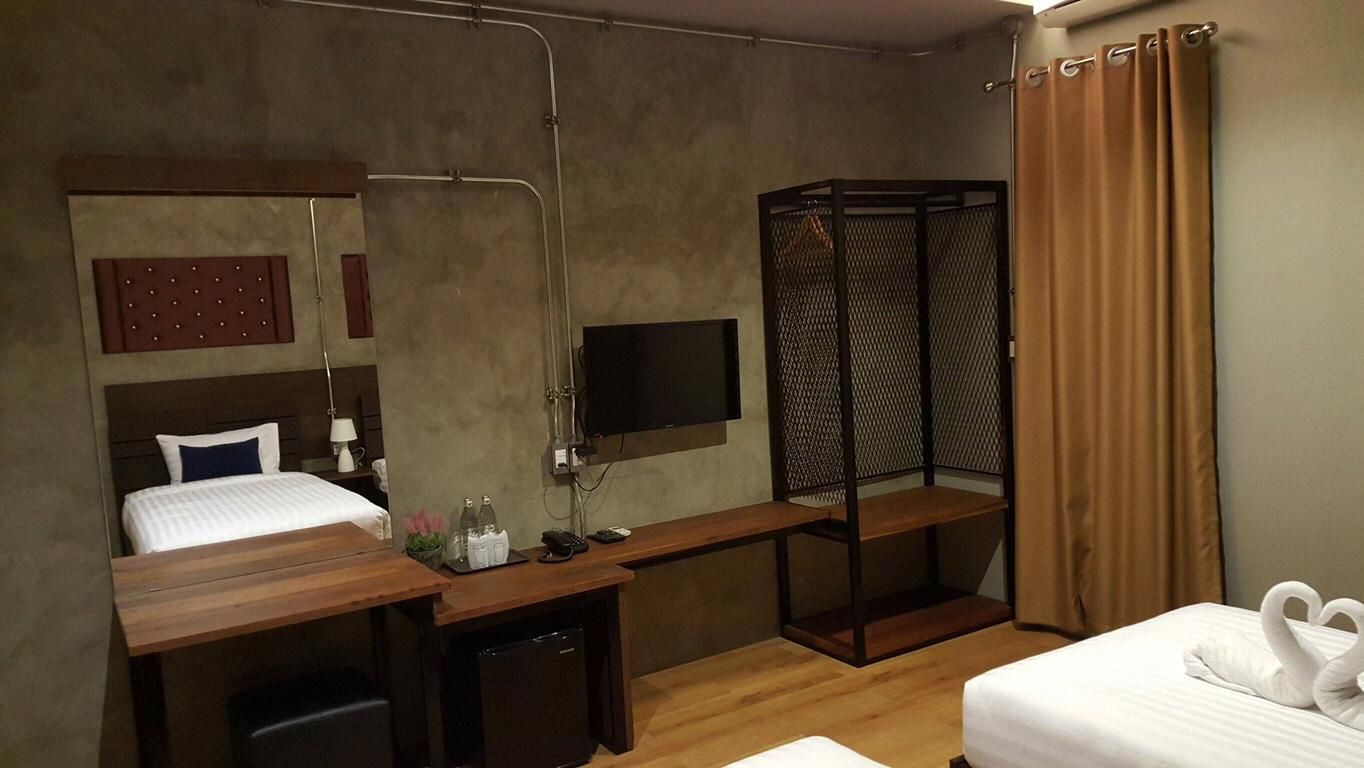 T4 Hotel  Standard Room 3