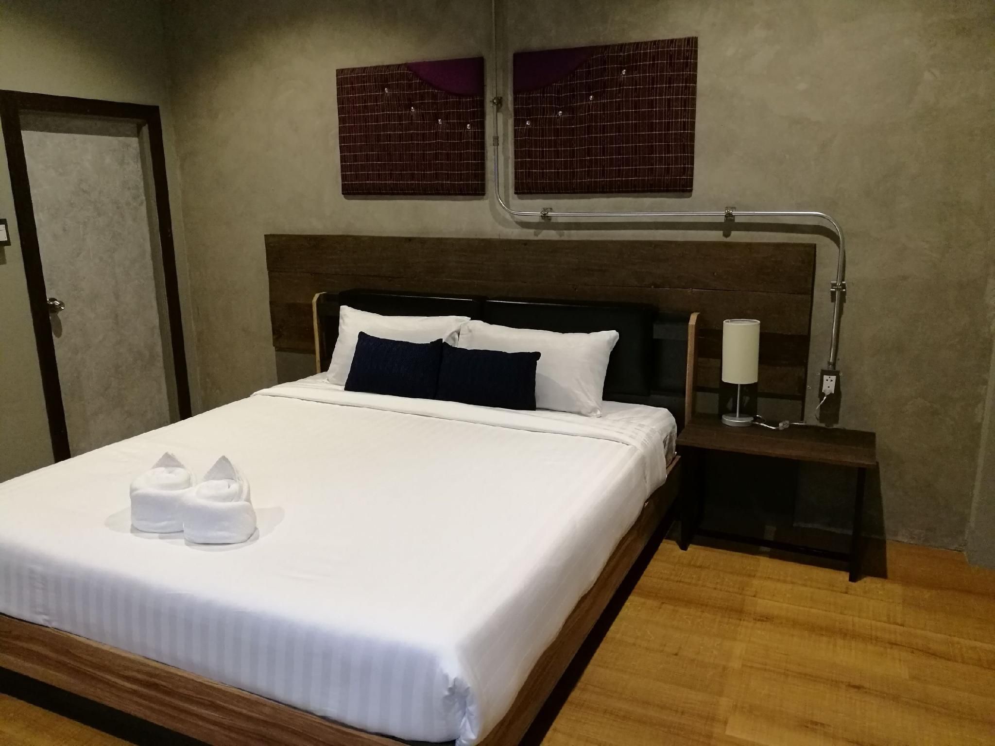 T4 Hotel  Standard Room