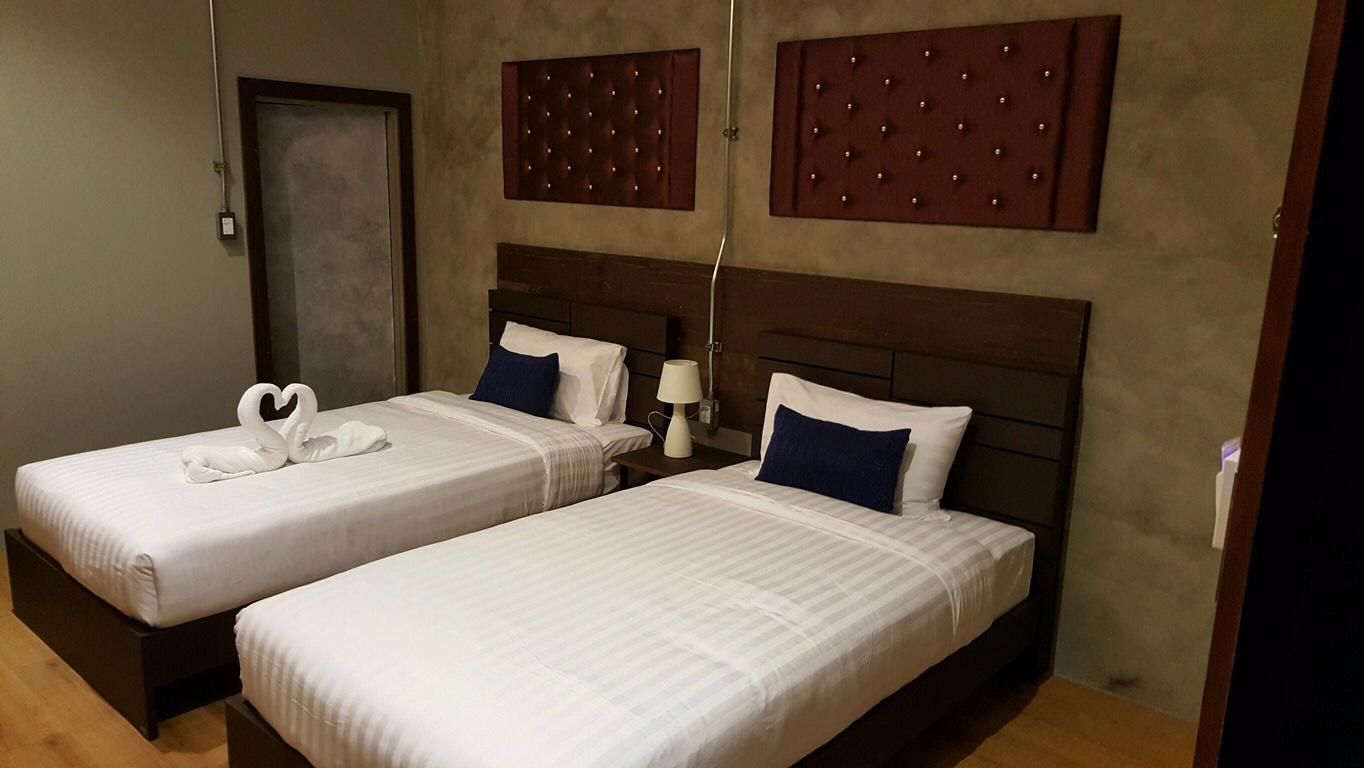 T4 Hotel  Standard Room 2