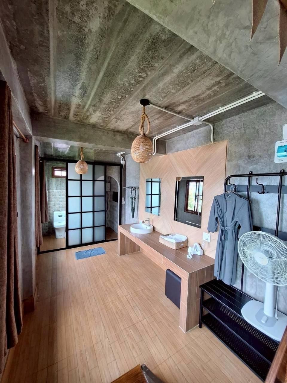 Suite with Balcony