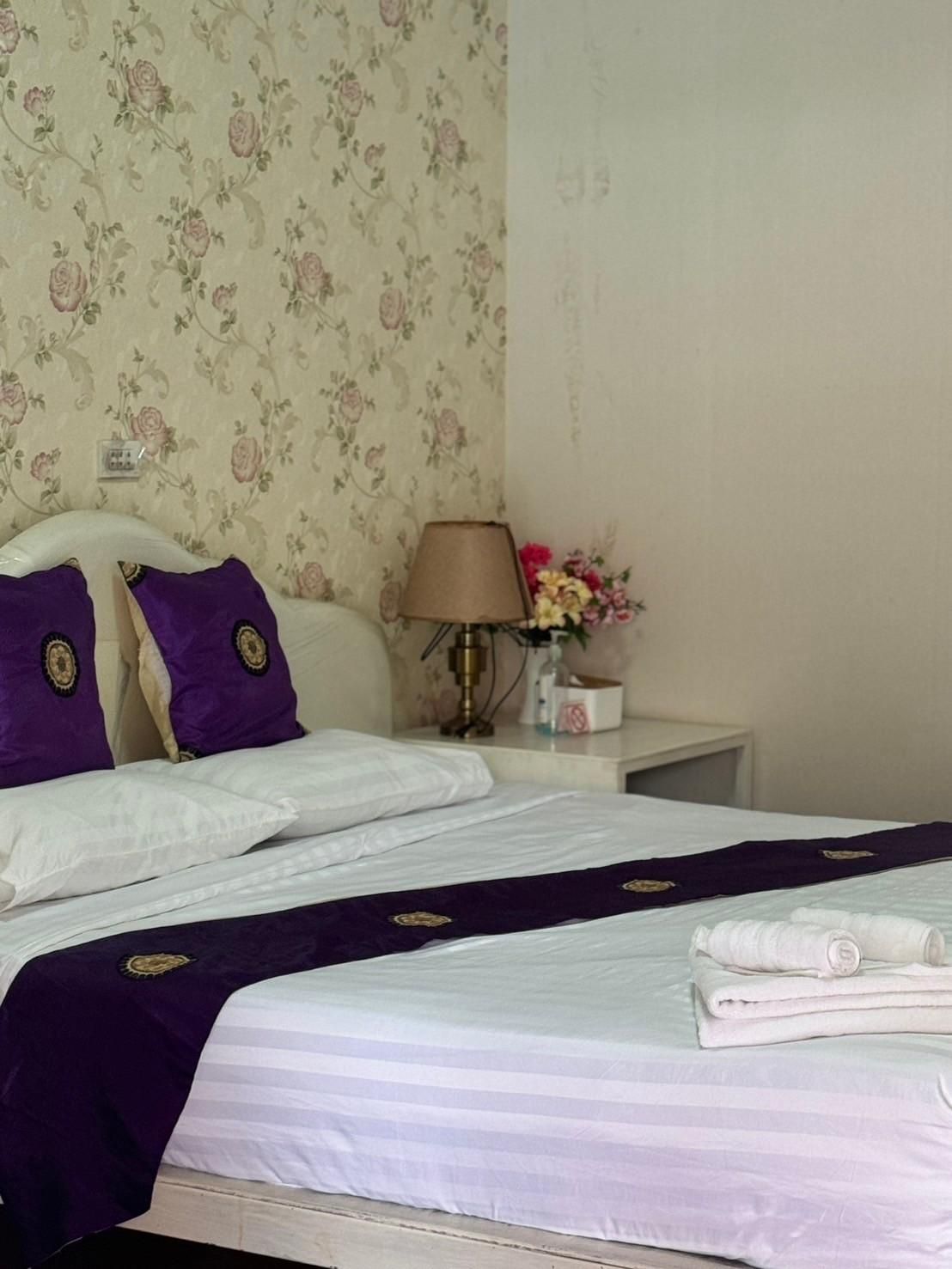 Kad Si Phan Din Golden Triangle 4 Country Market Double Room