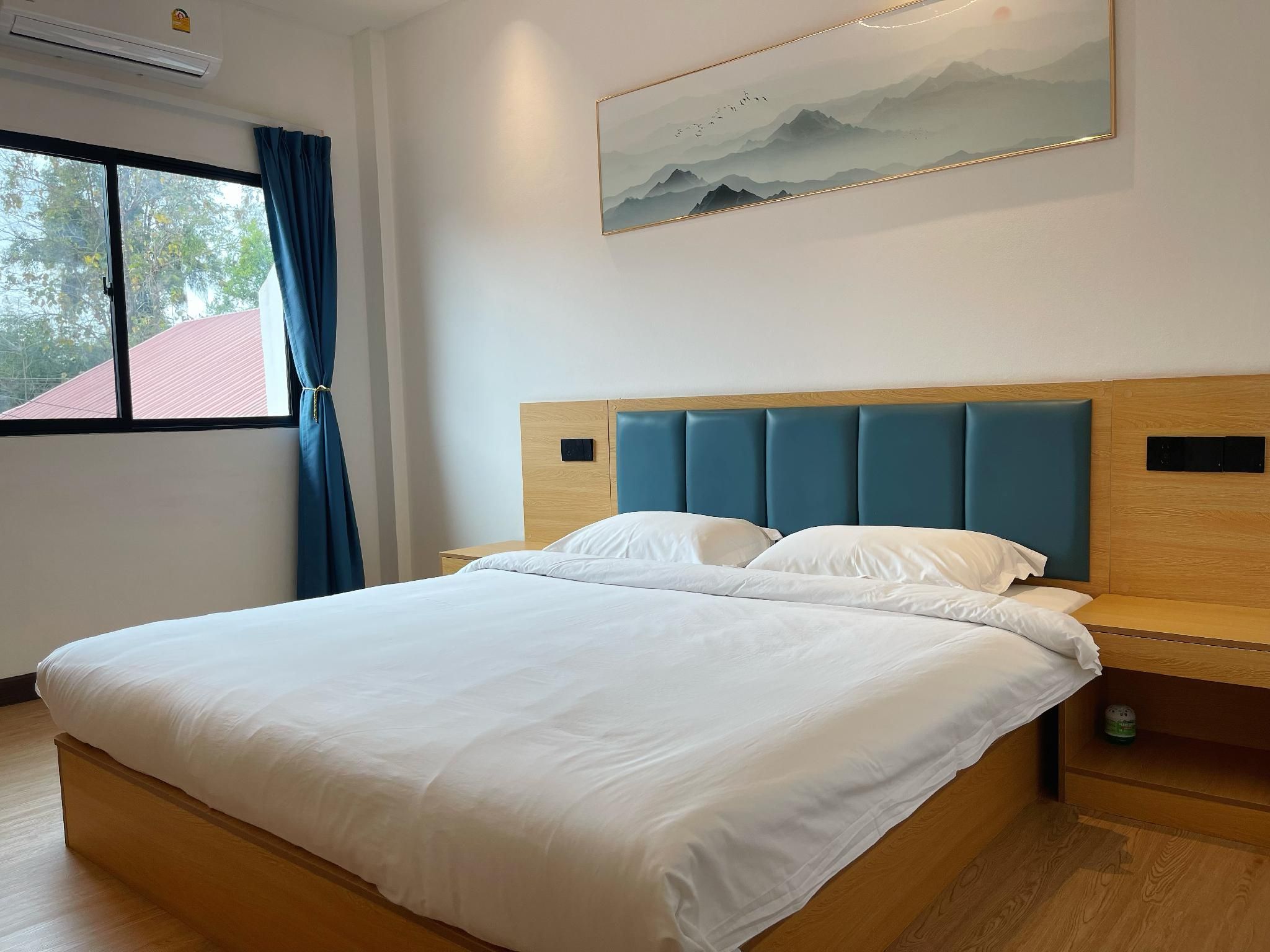 Standard - 1 Bed Double Non-Smoking