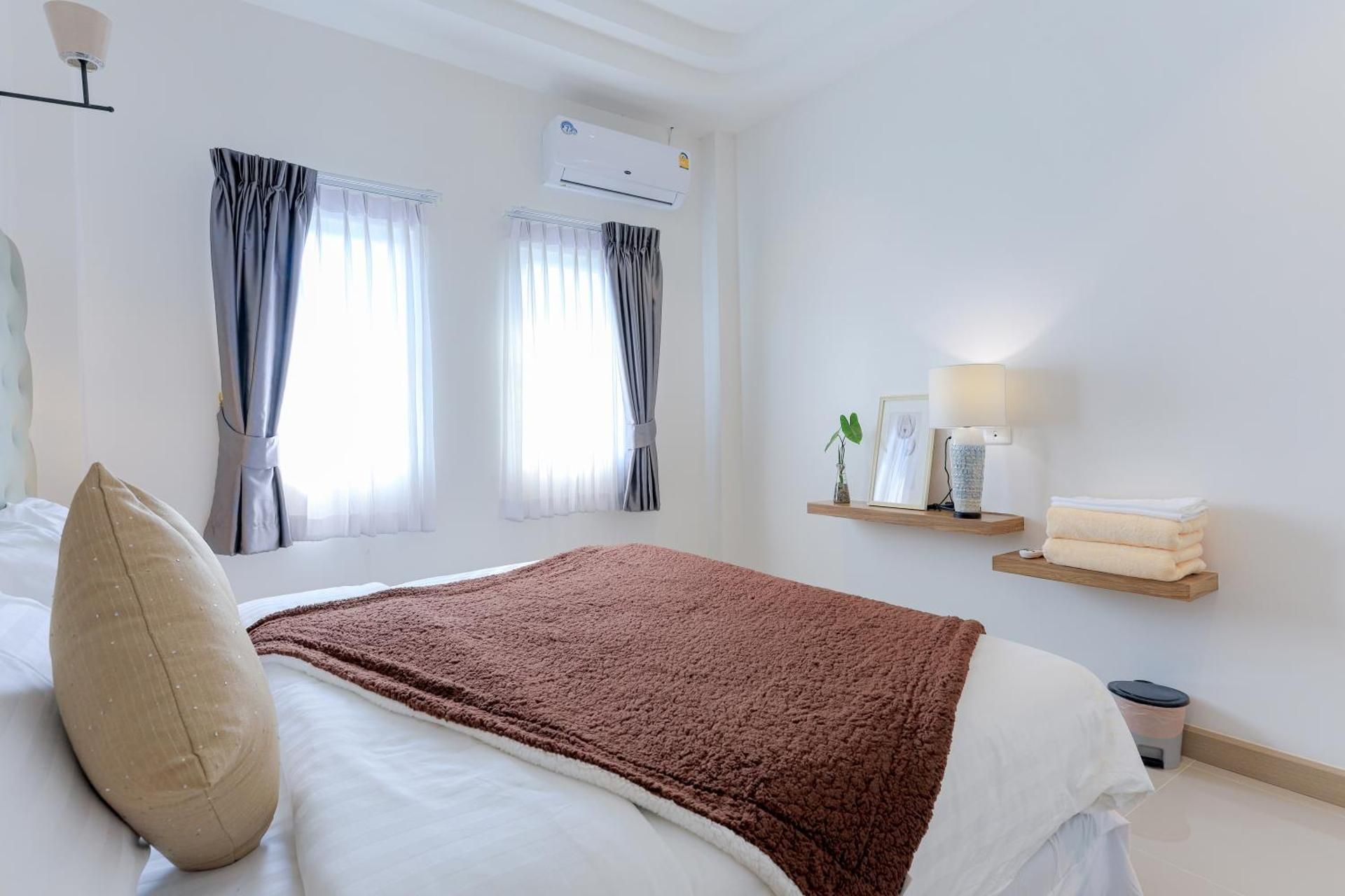 Three-Bedroom Townhouse