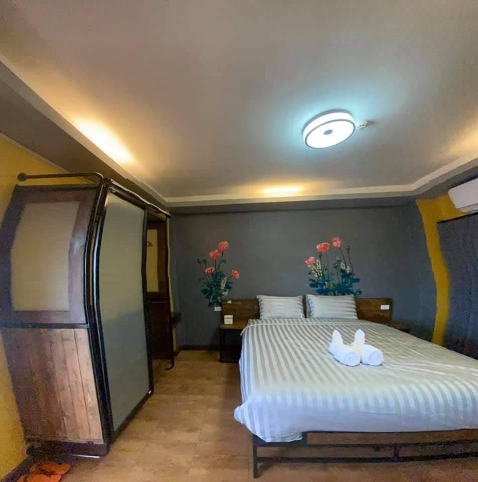 Standard suite family balcony