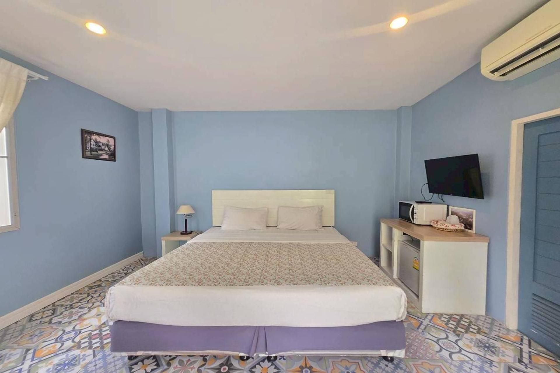 One-Bedroom Villa