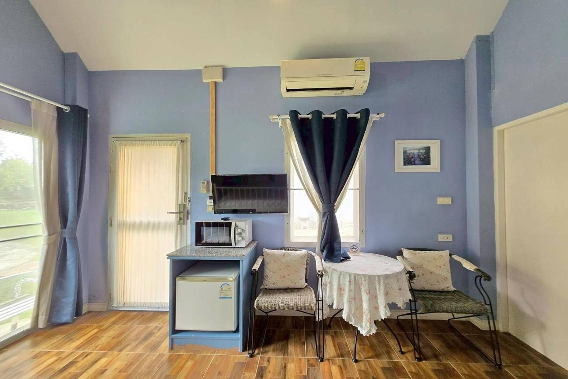 Triple Room with View