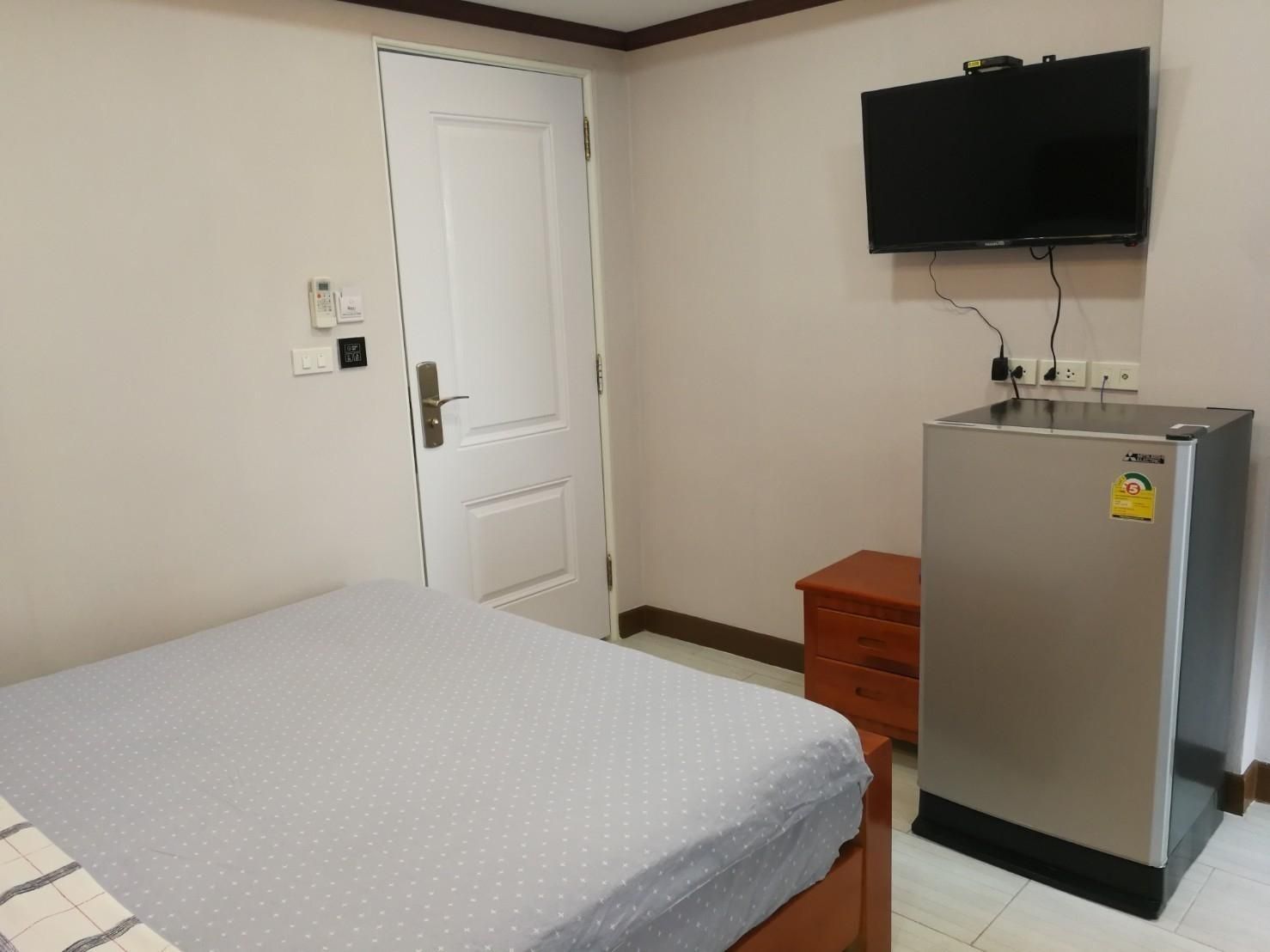 1R1B0S/F2020406 Suwatchai garden,Service Apartment