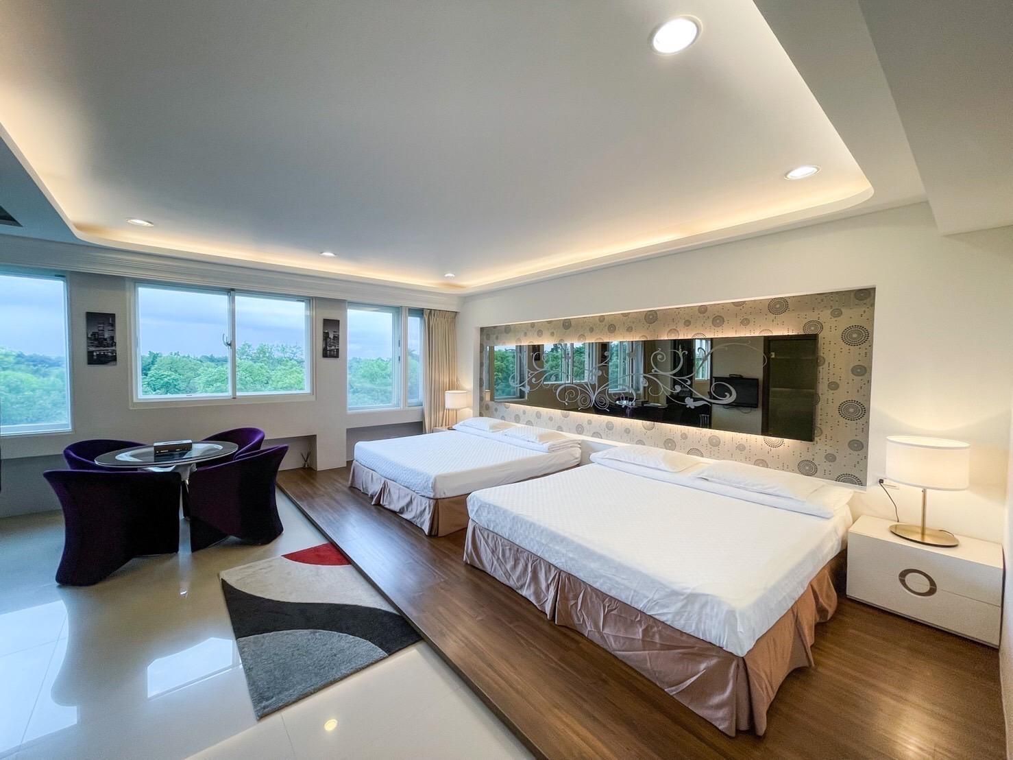 Luxury Quadruple Room