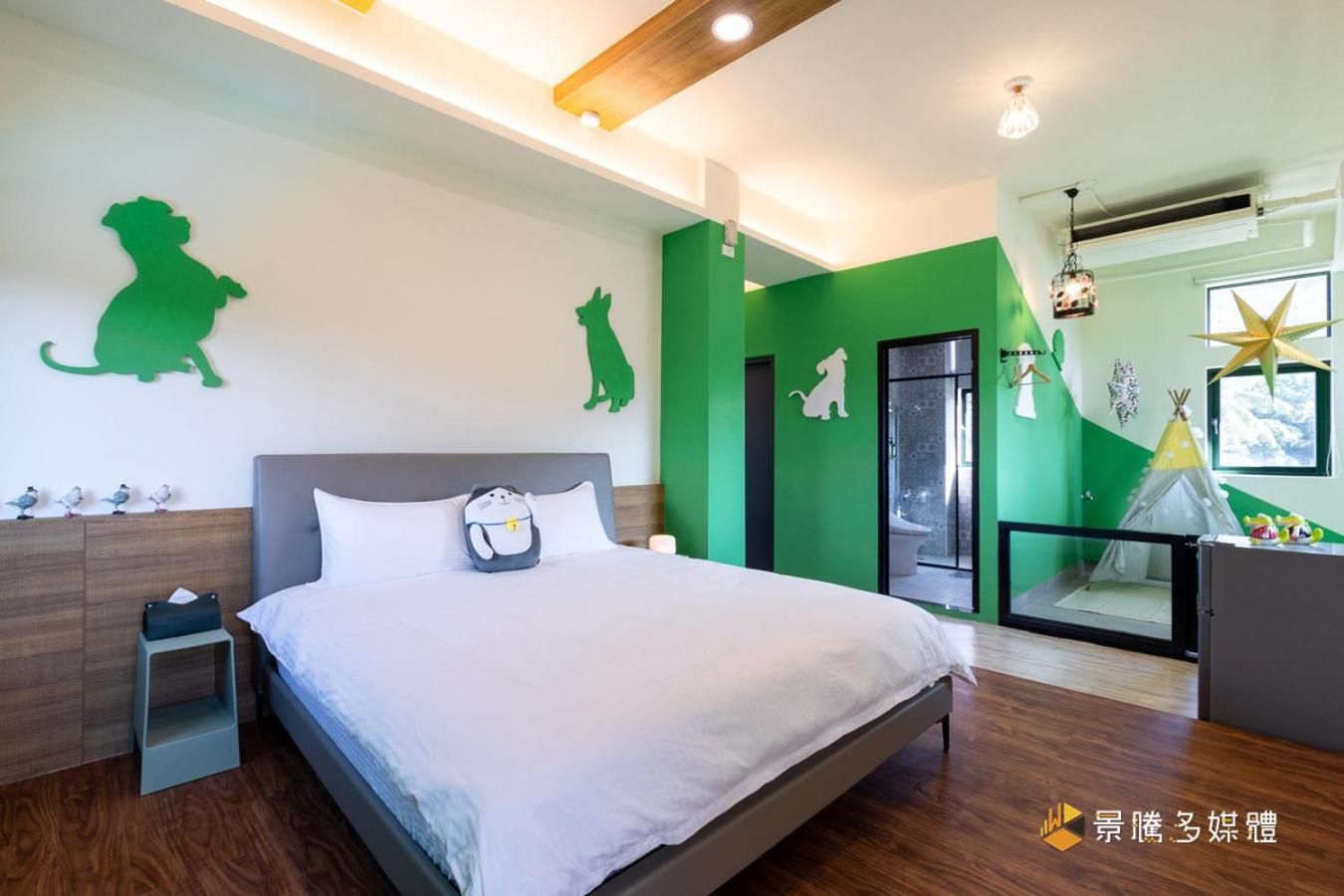 King Room with Garden View