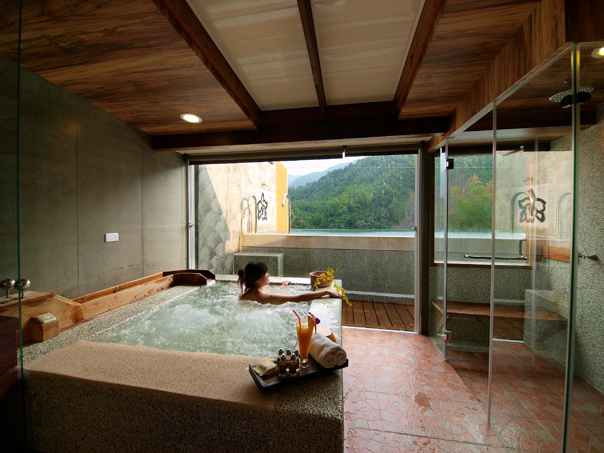 Garden Resort Hot Spring
