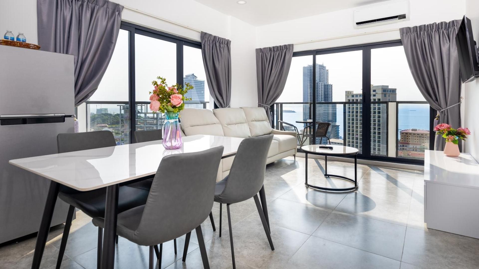 Apartment with Sea View