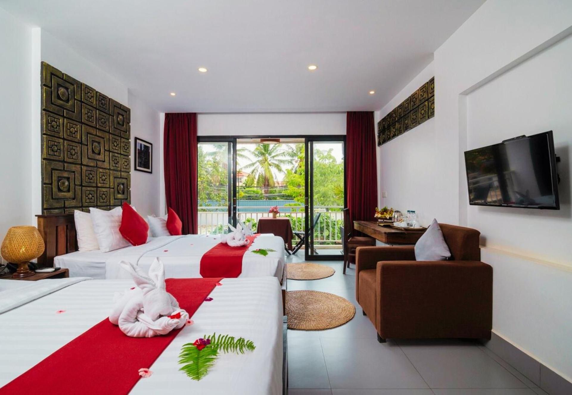 Deluxe Family Suite