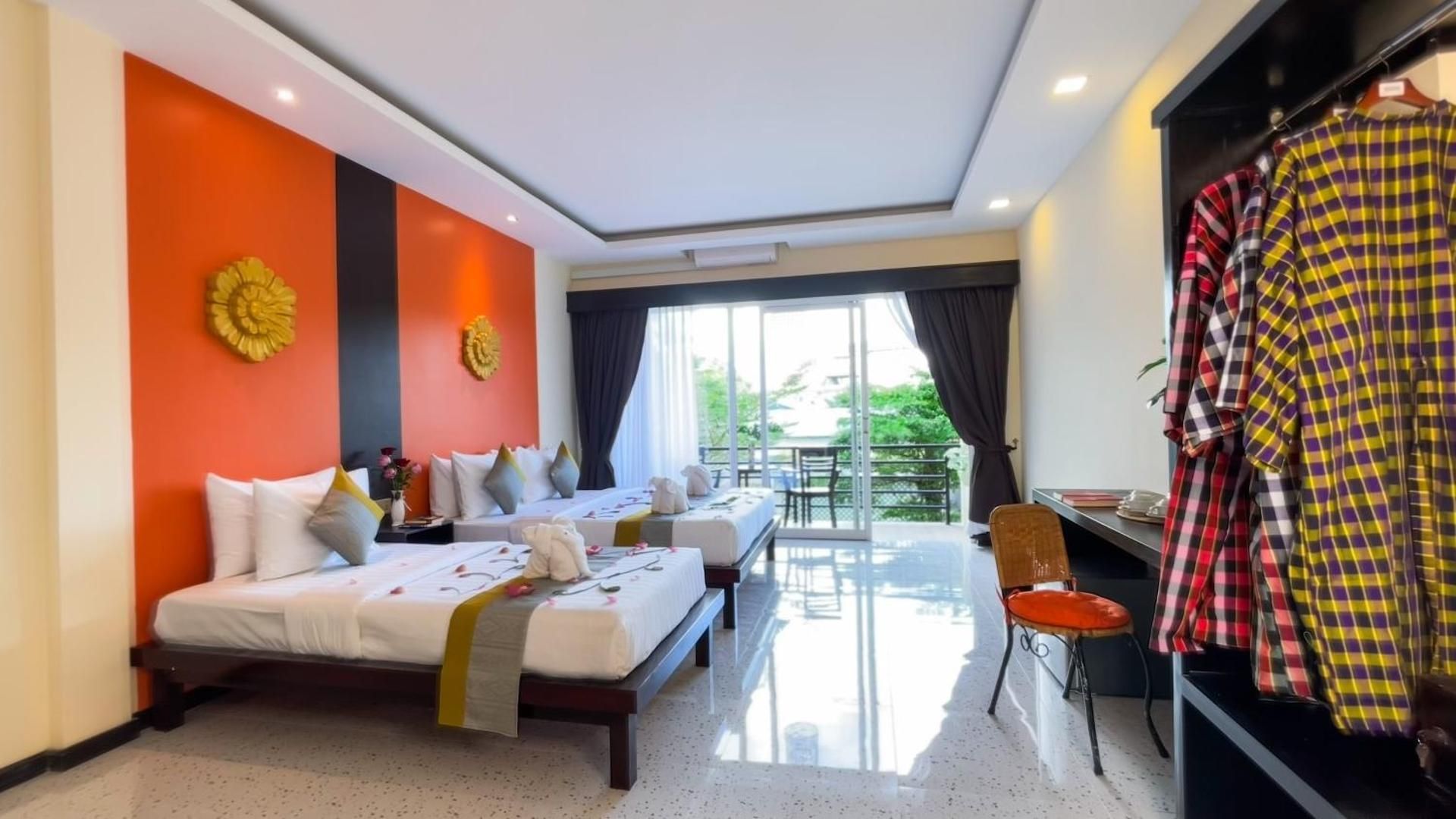 Family Deluxe with Balcony Pool View - Free Pick Up