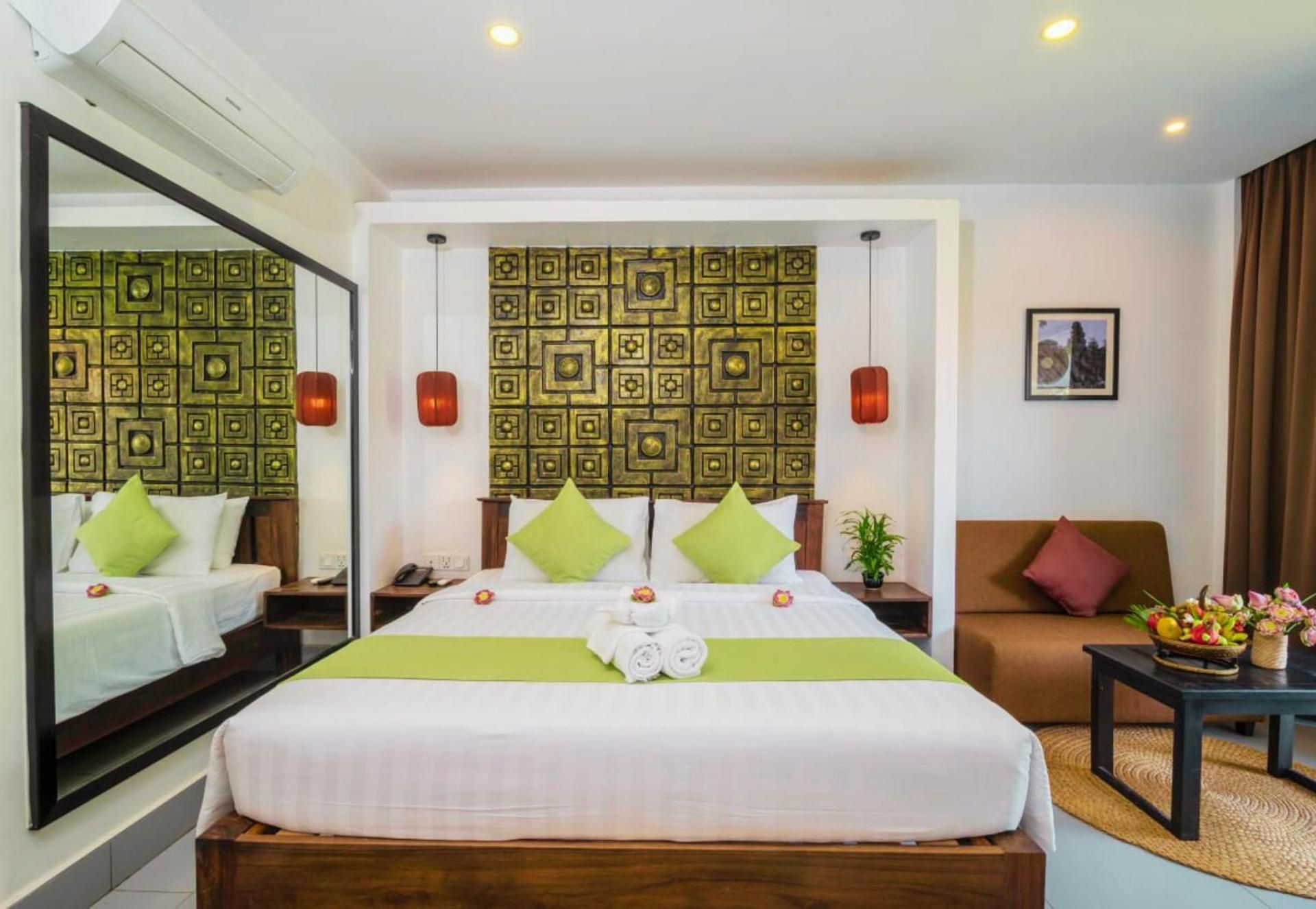 Double Room with Pool View