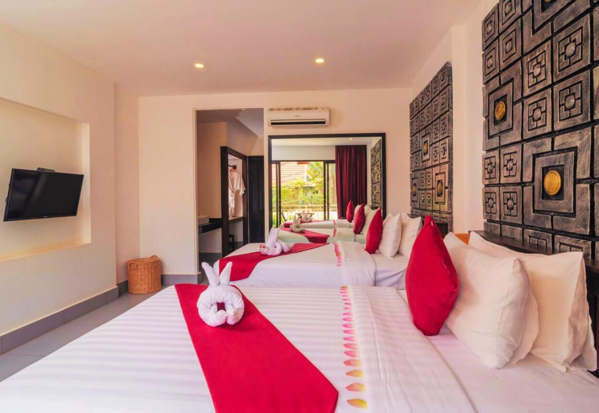Twin Room with Balcony