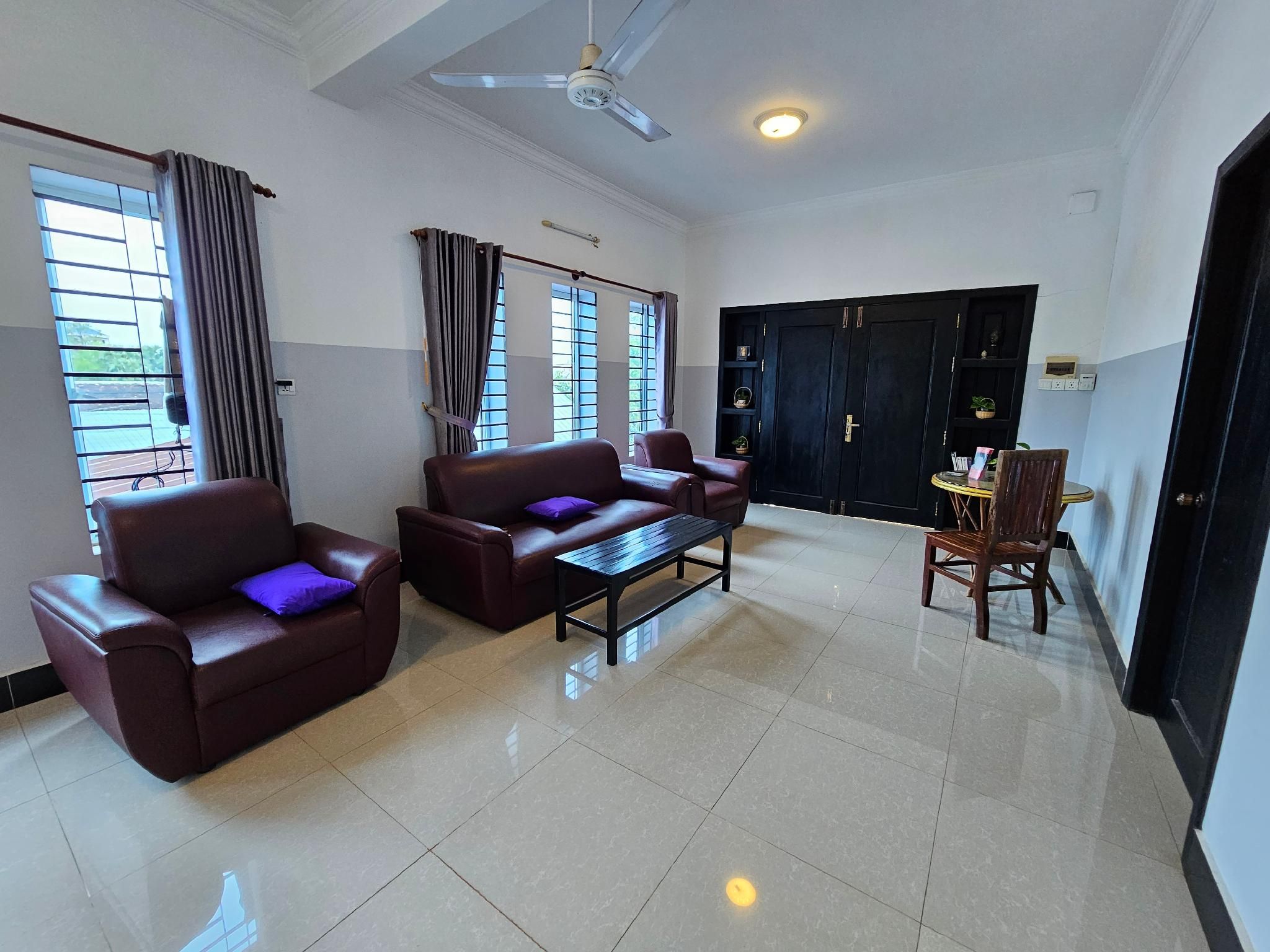 Grand Villa