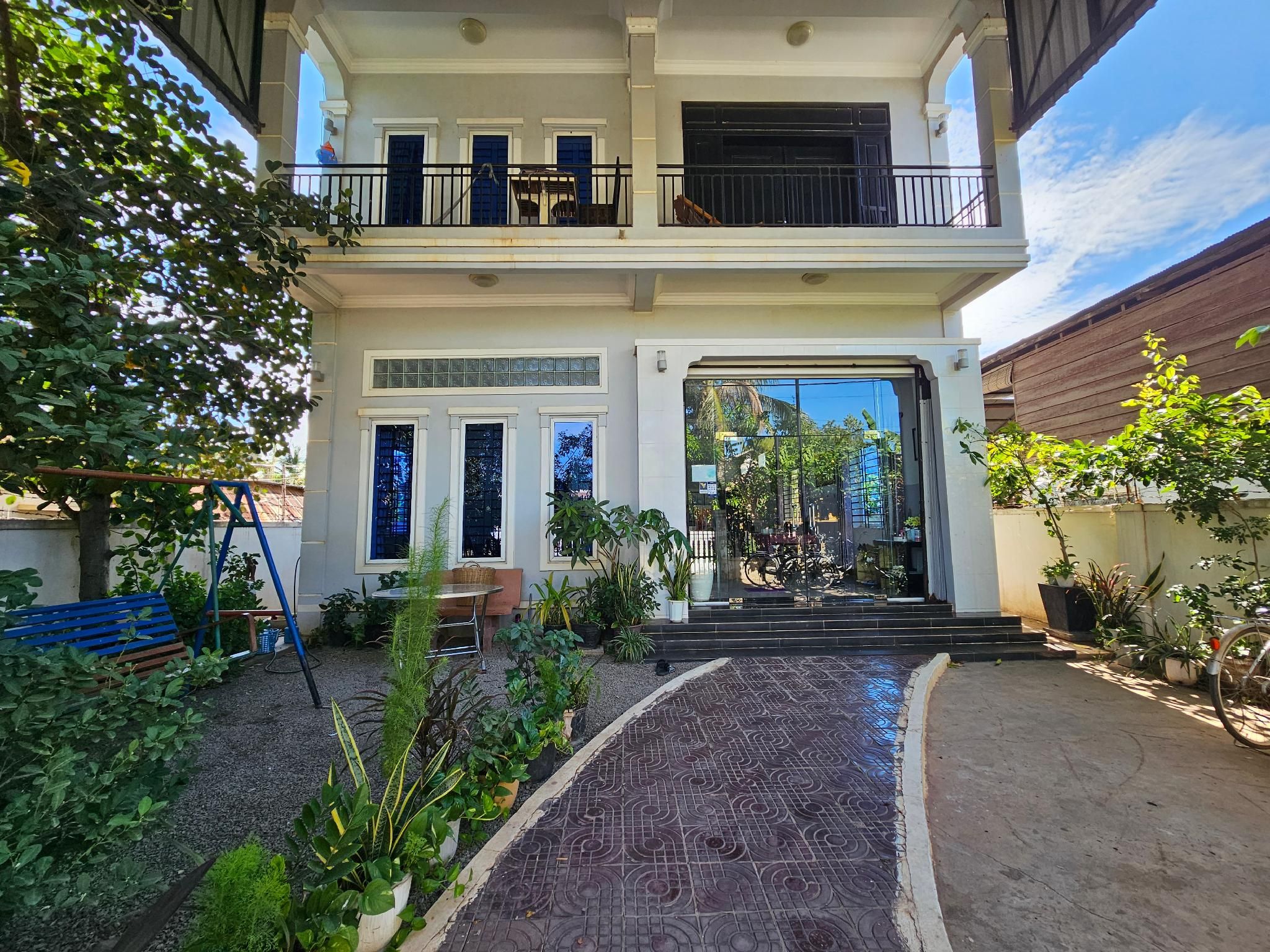 Grand Villa