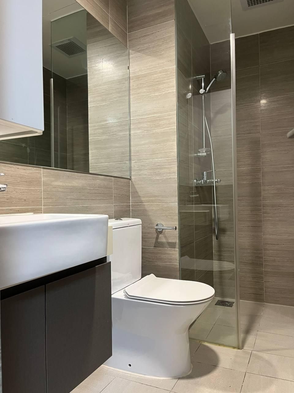 Studio - King Room with Balcony