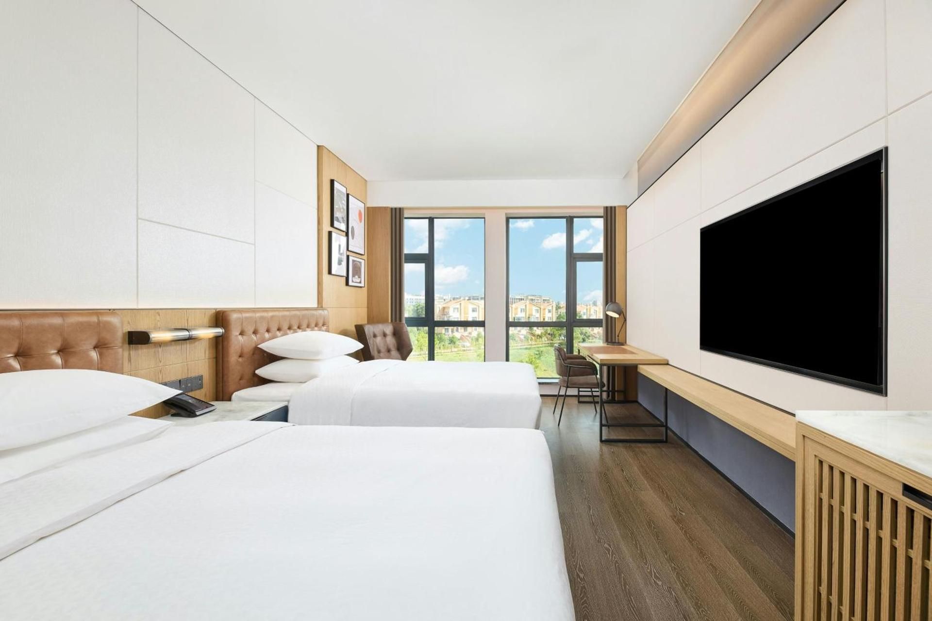 Superior Double Room with Two Double Beds and Garden View