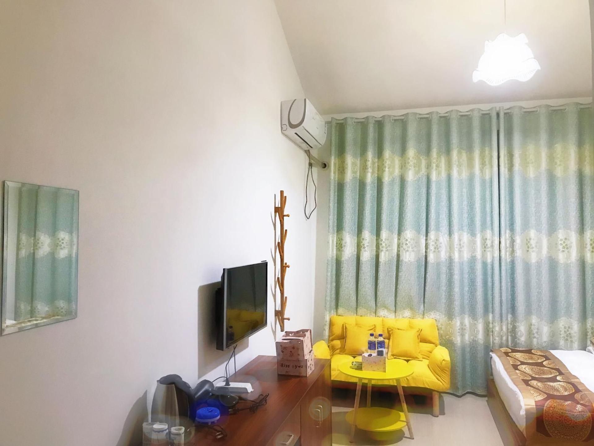 Twin Room with Private Bathroom