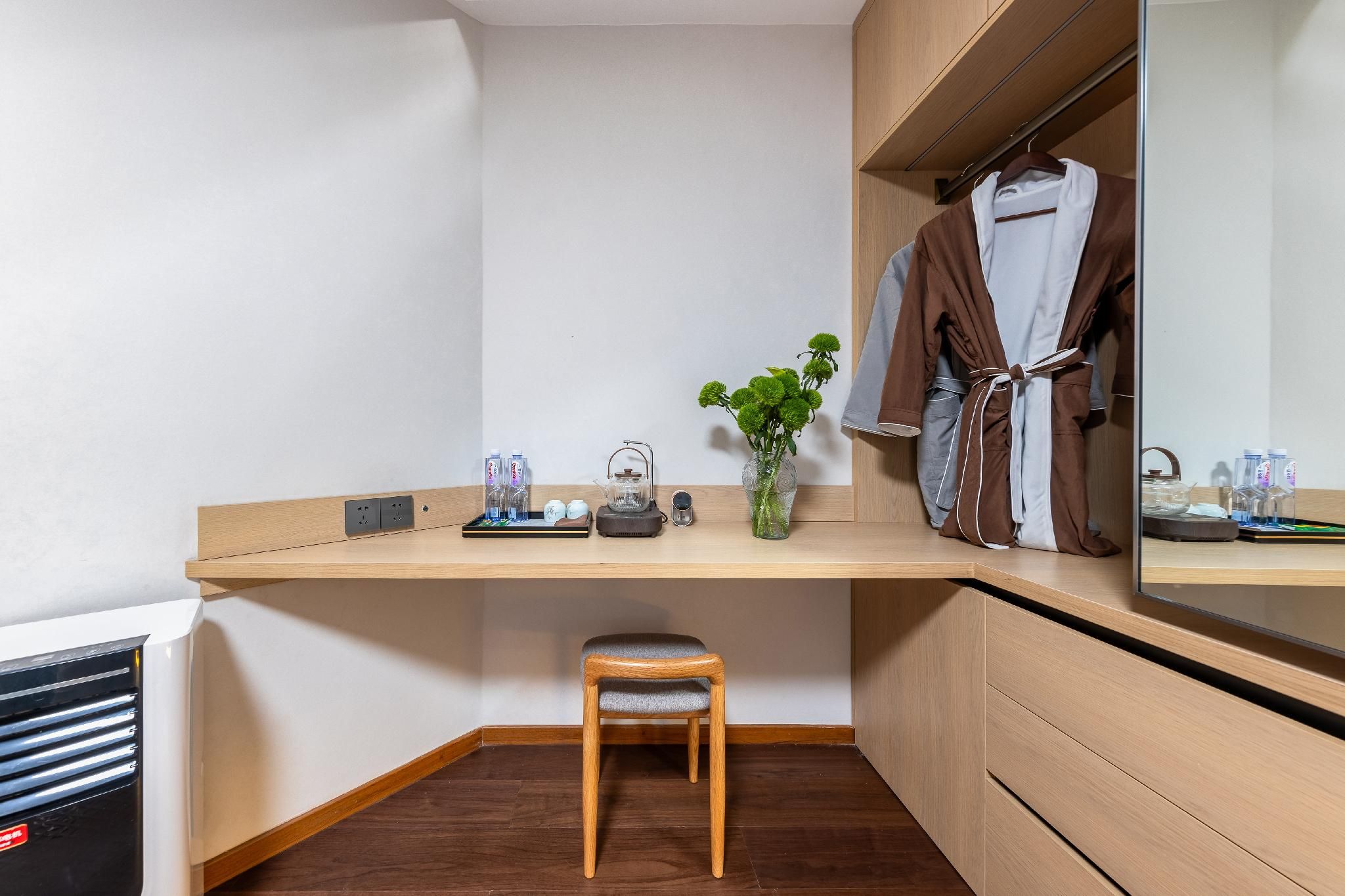 Floral Hotel Jinning Qixi Gongguan Homestay Double Room 2