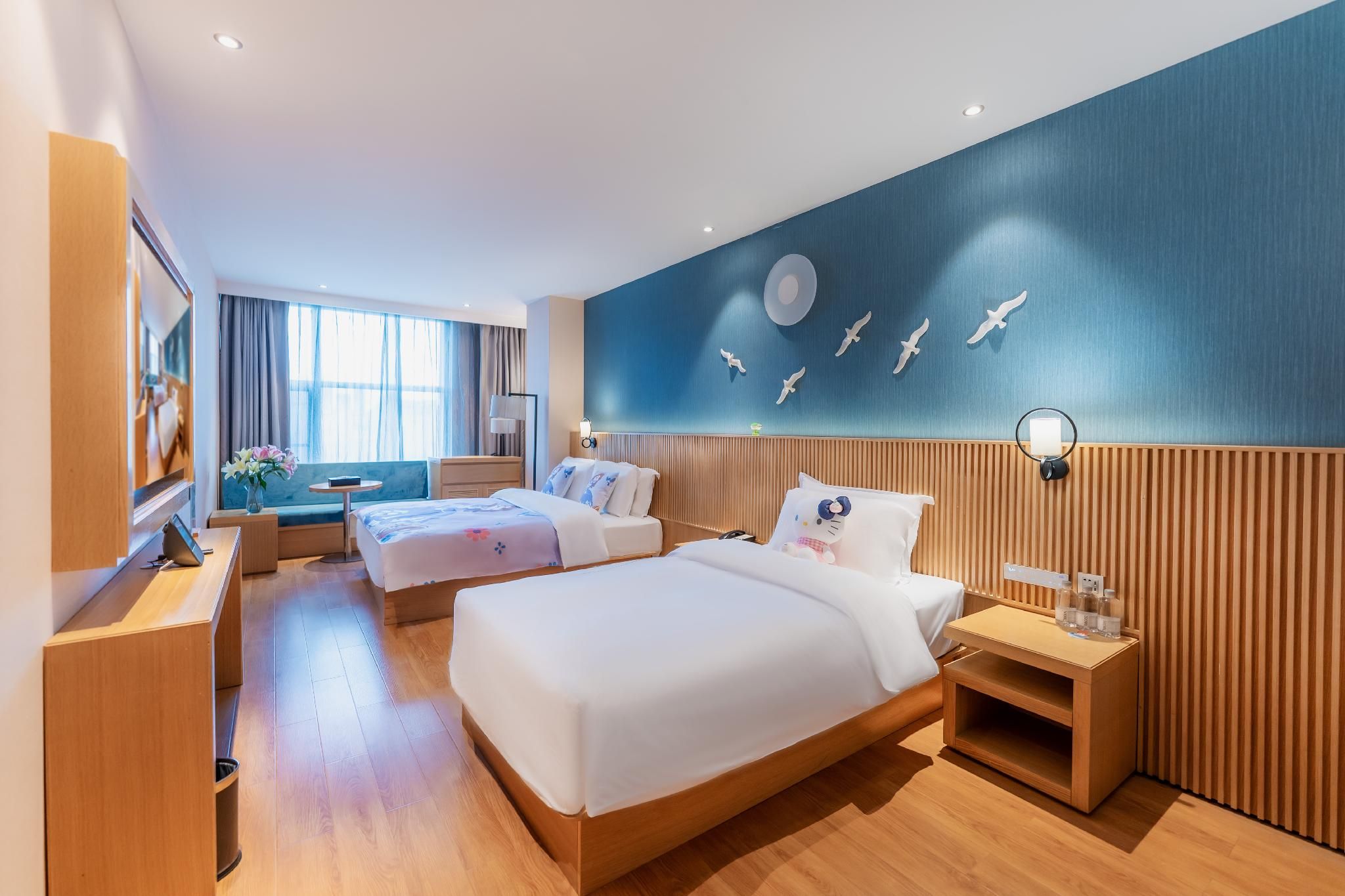 Huazhu - Family Room