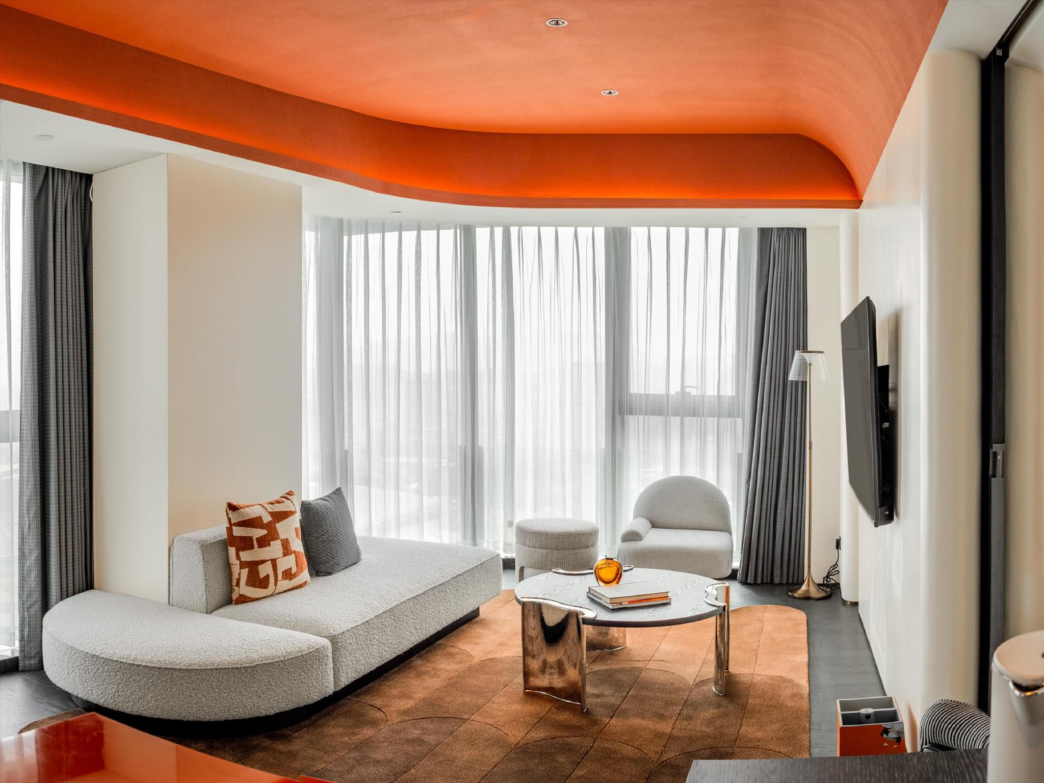 1 King 1 Bedroom Suite