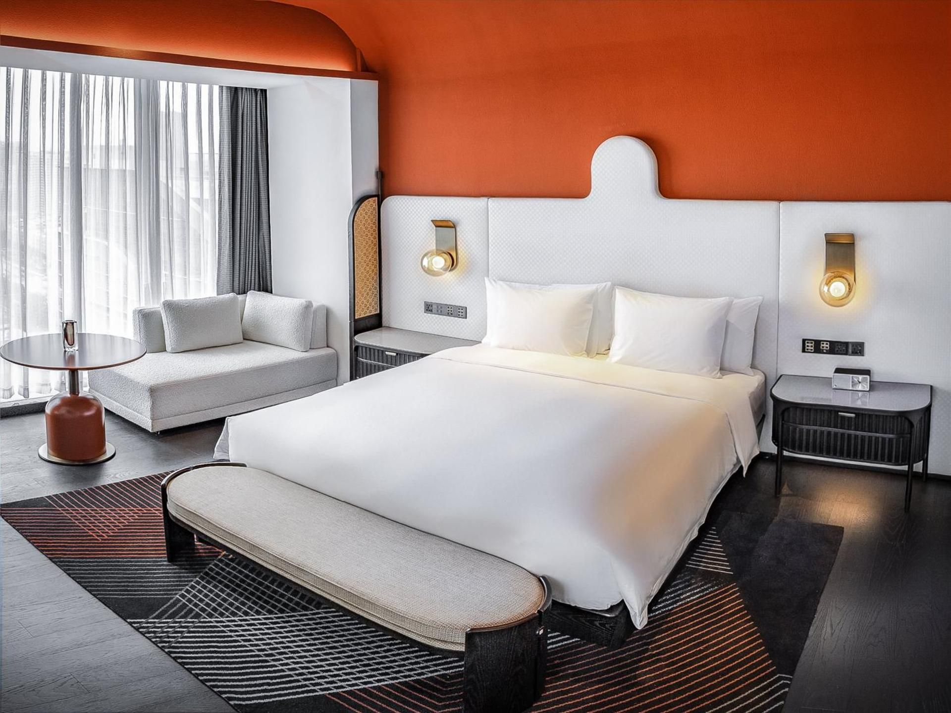 One-Bedroom King Suite