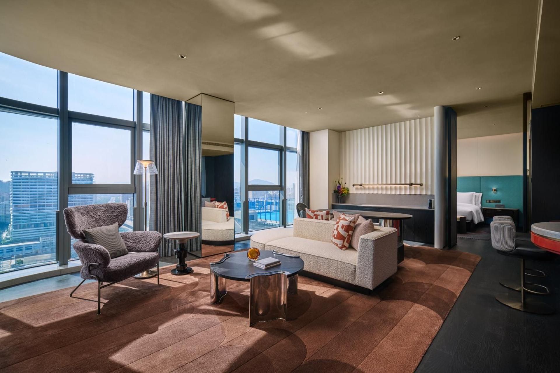 One-Bedroom King Suite with Living and Dining Area