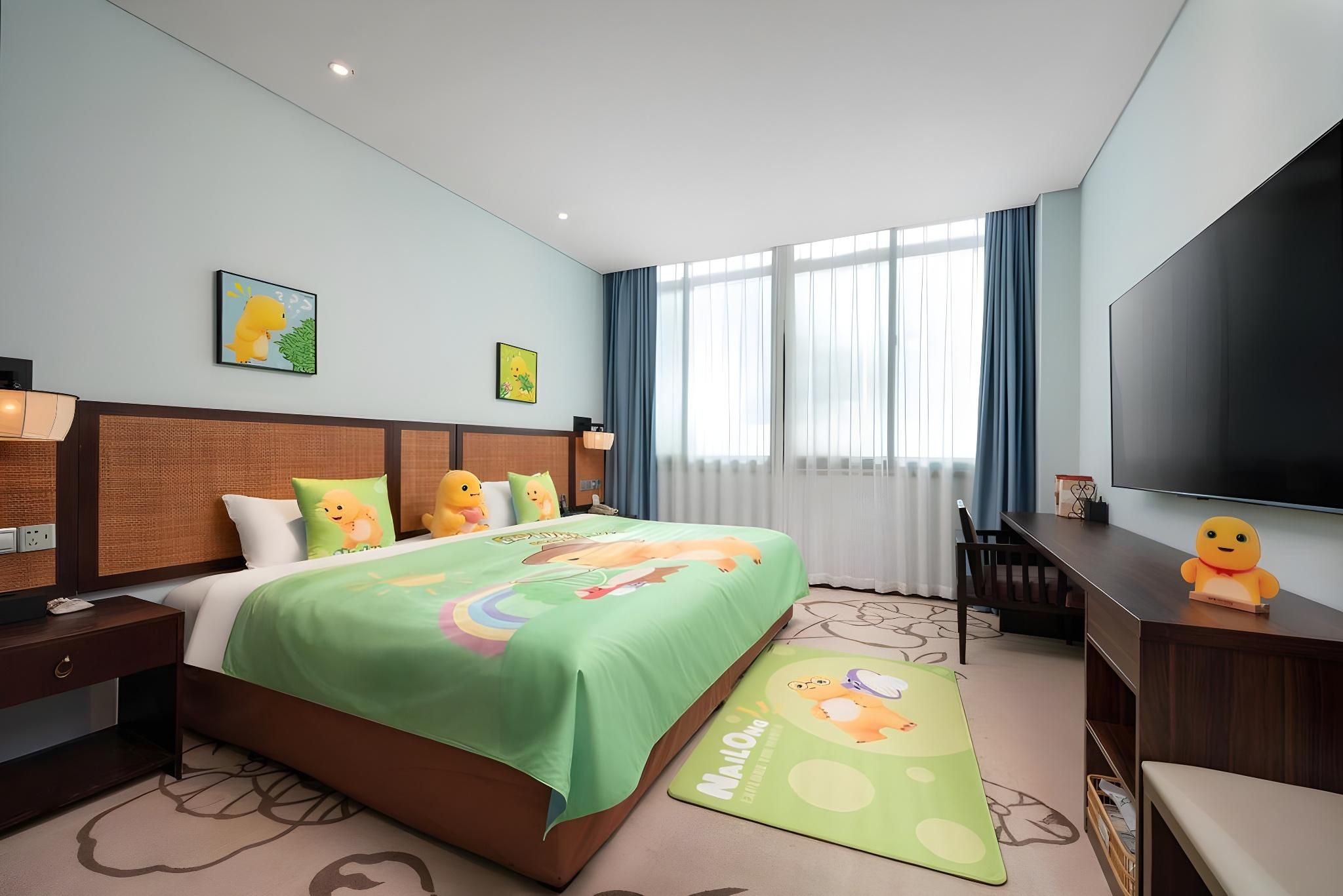 Family-friendly Queen Room