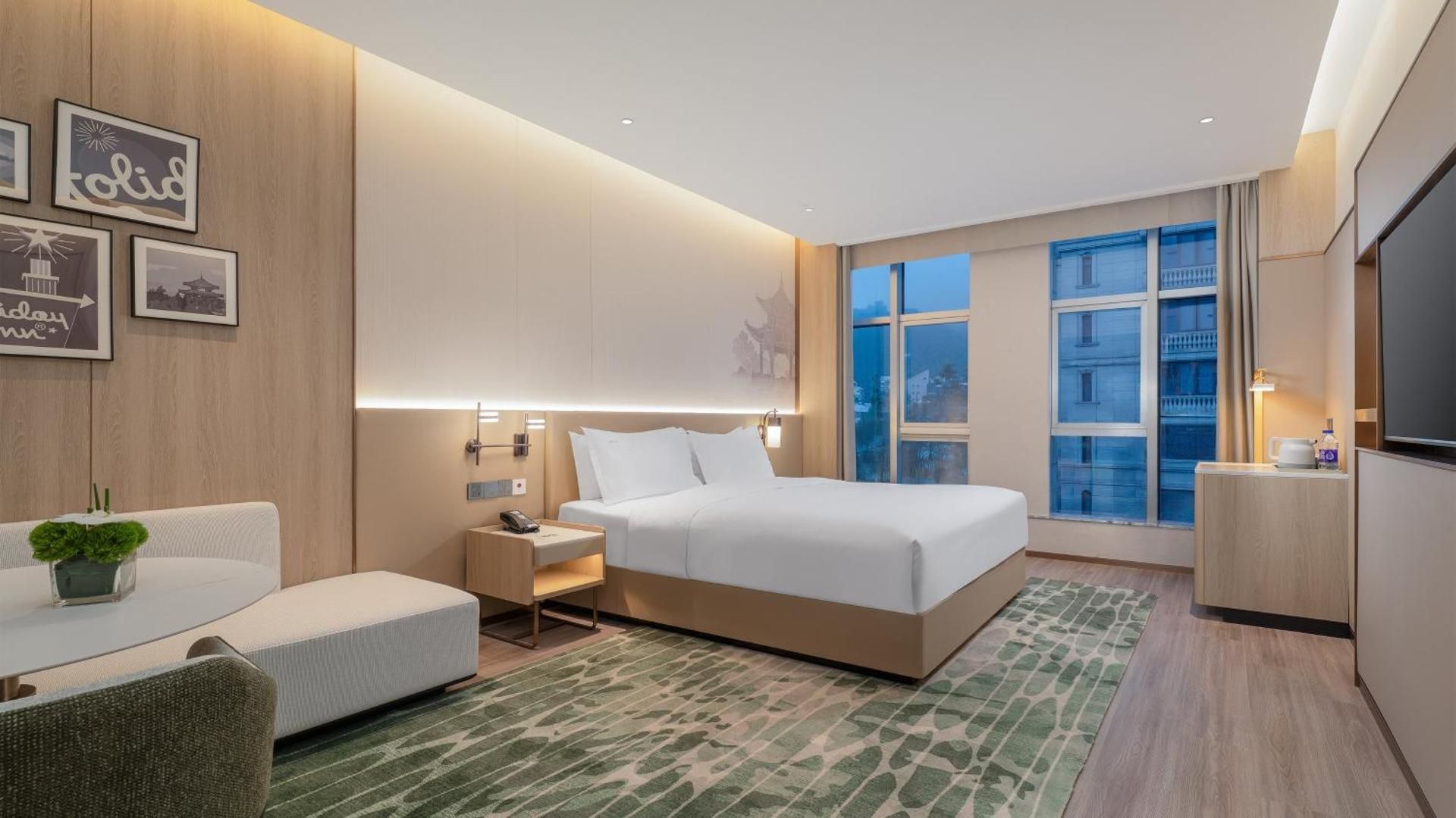 Premium King Room - Disability Access