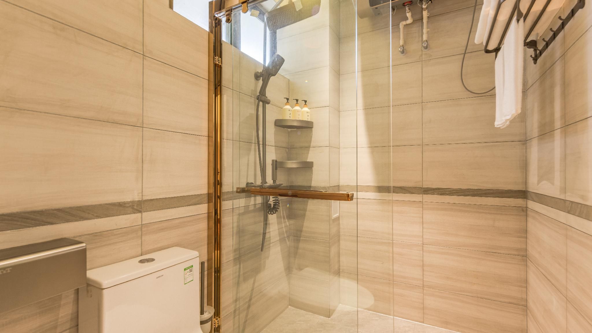 Floral Hotel Jinan Chengnan Xiaoyuan Homestay Big Room