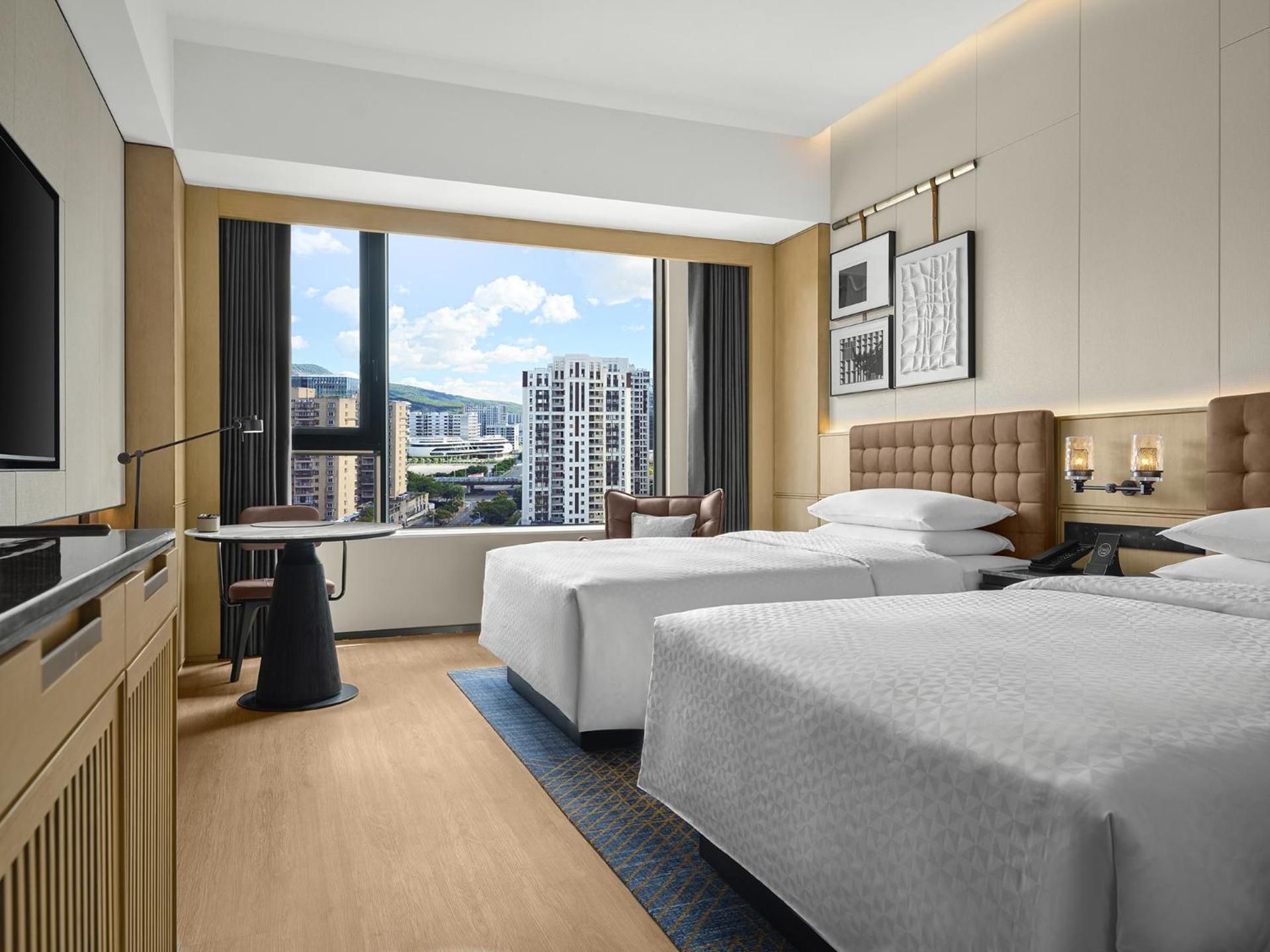 Premier Twin Room