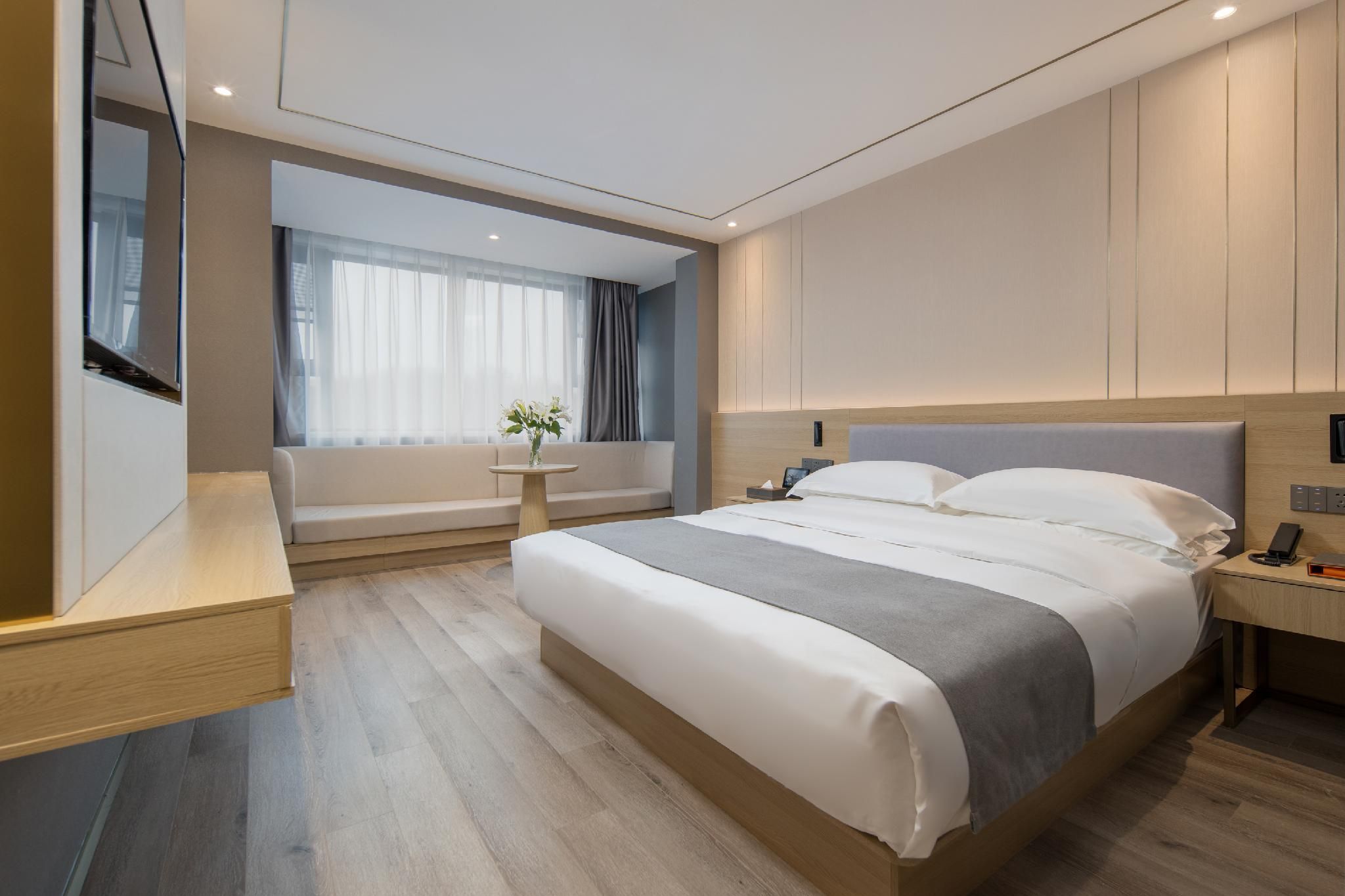 One King Bed