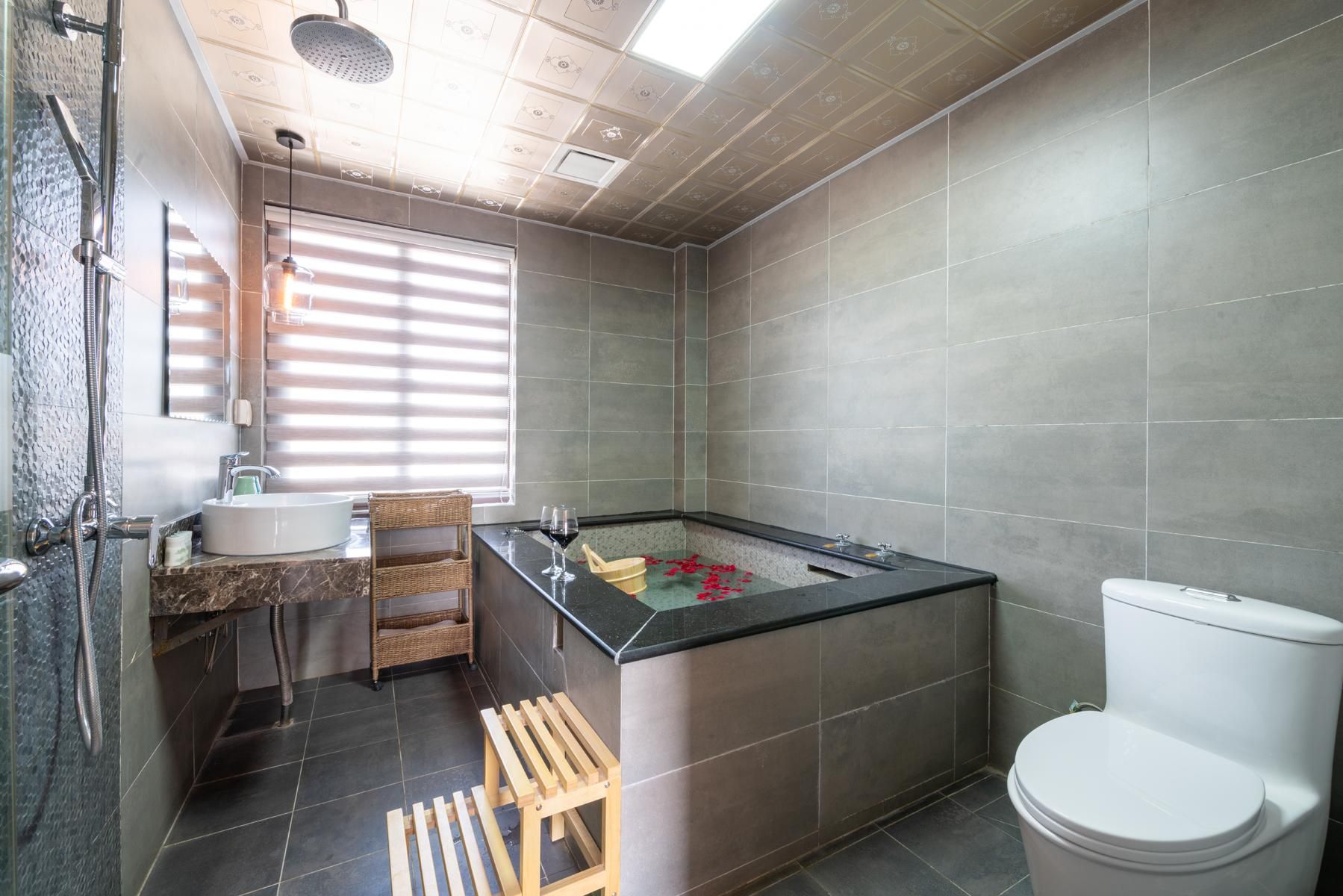 Floral Hotel Nanjing Fusheng Hot Spring Guest House Tangshan Hot Spring Resort Big Room 3