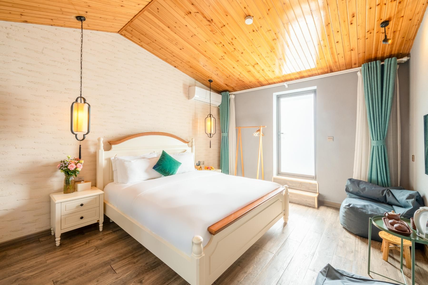 Floral Hotel Nanjing Fusheng Hot Spring Guest House Tangshan Hot Spring Resort Big Room