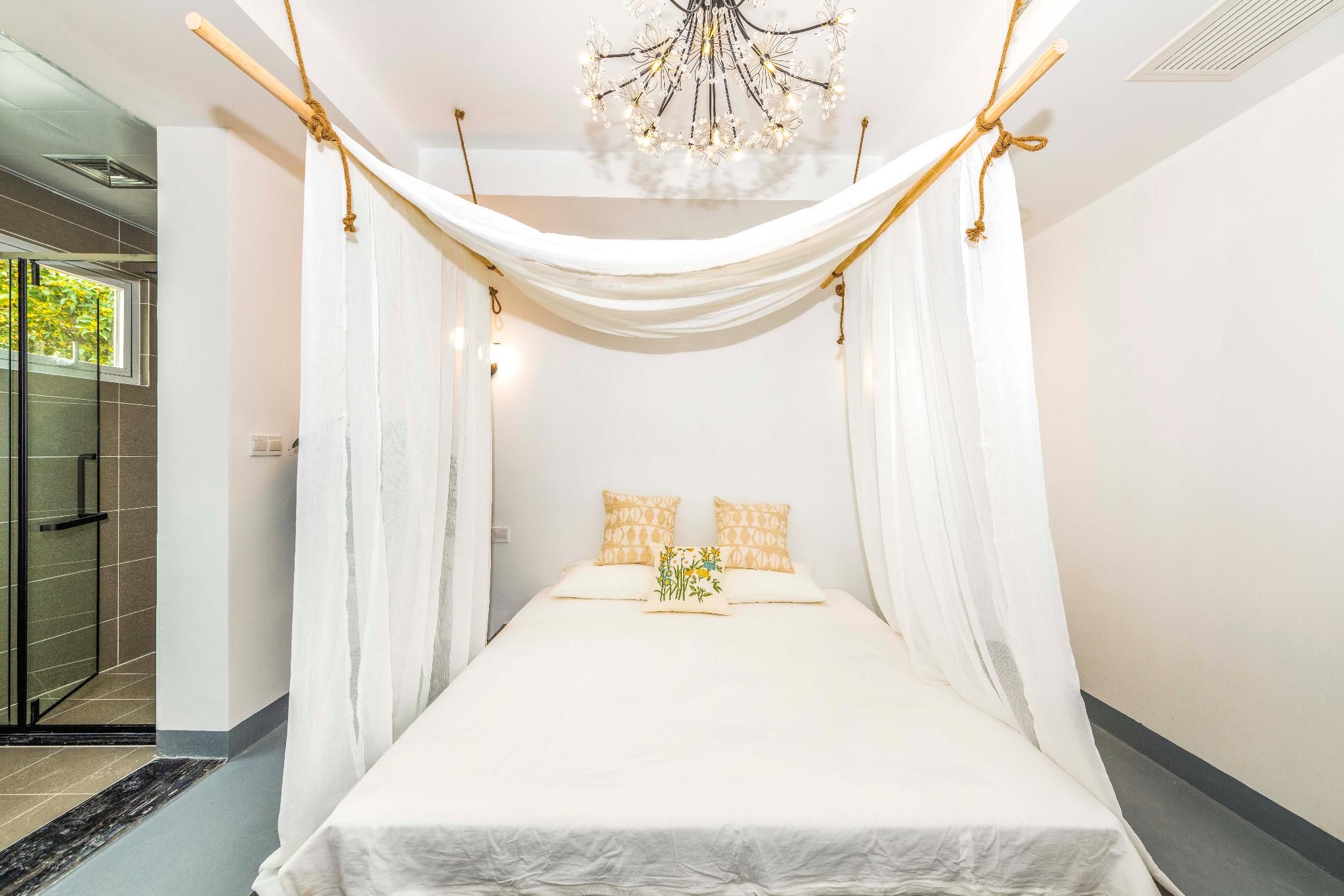 King Bedroom