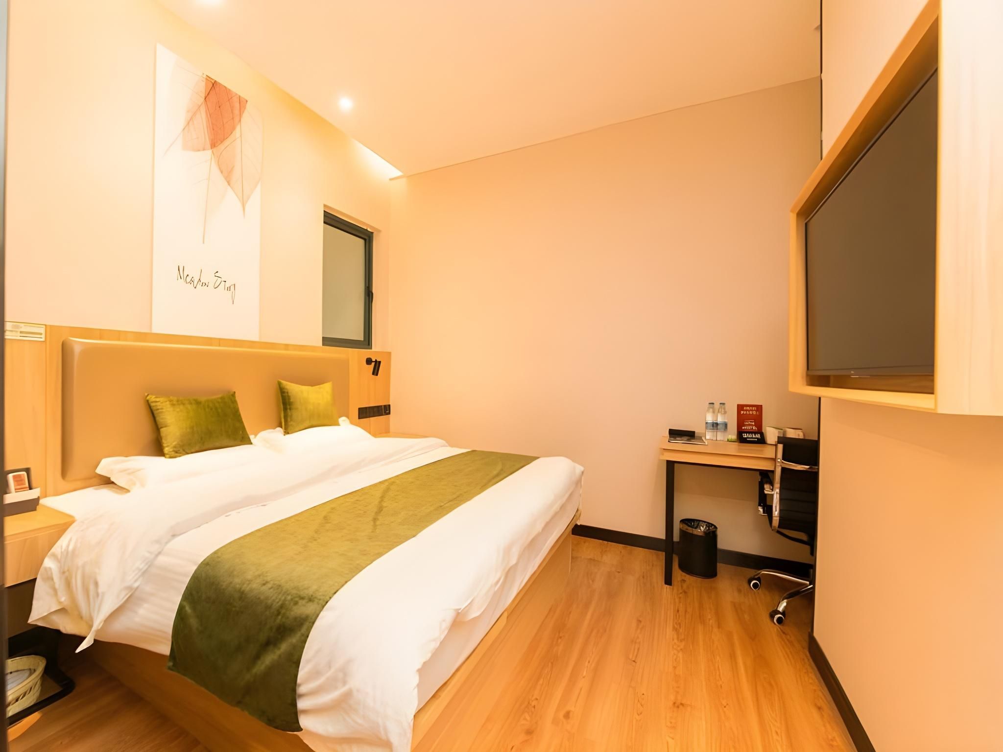 GTI - Promotion 1 Bed Guest Room, No Window